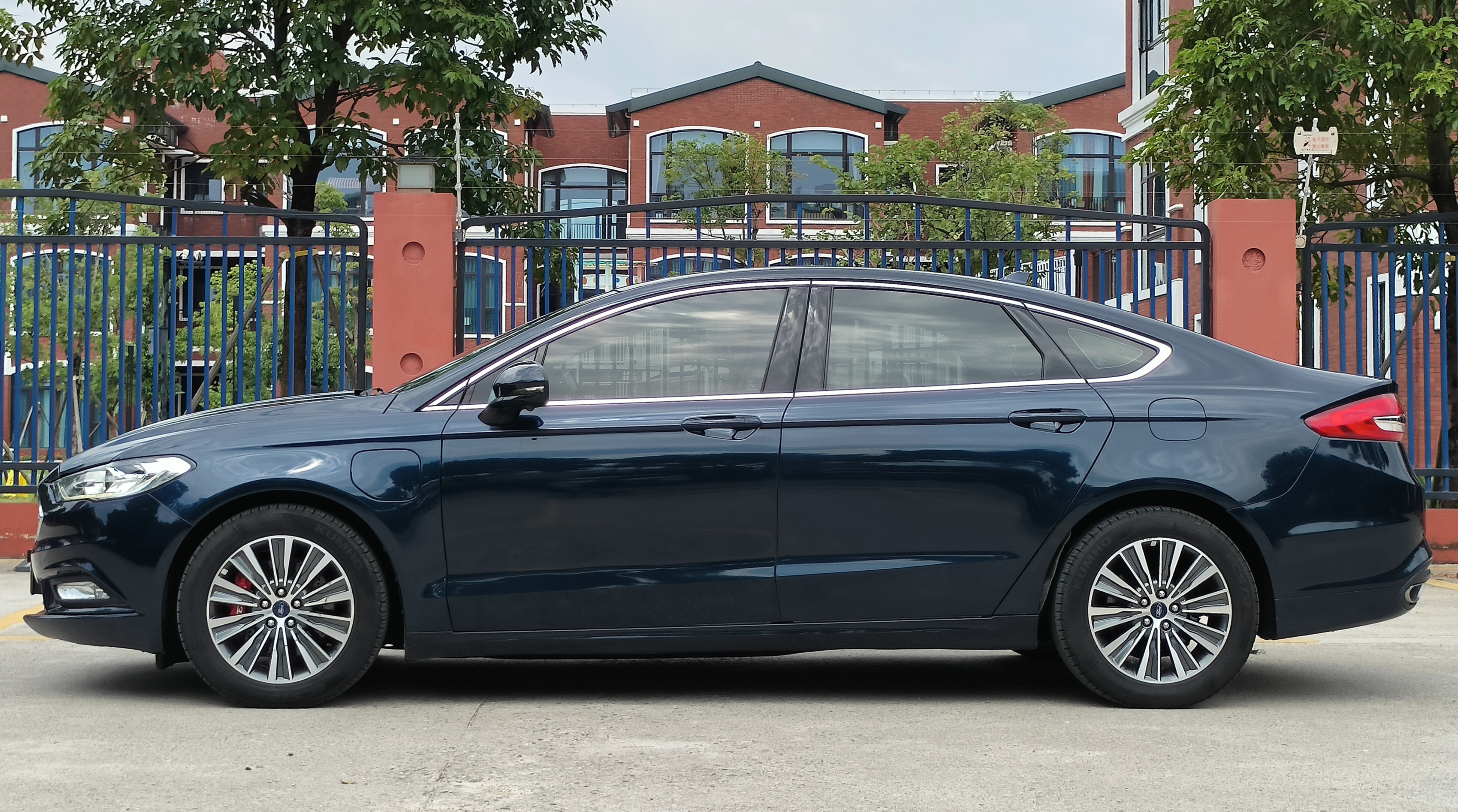 Ford Mondeo New Energy 2018 car image #5