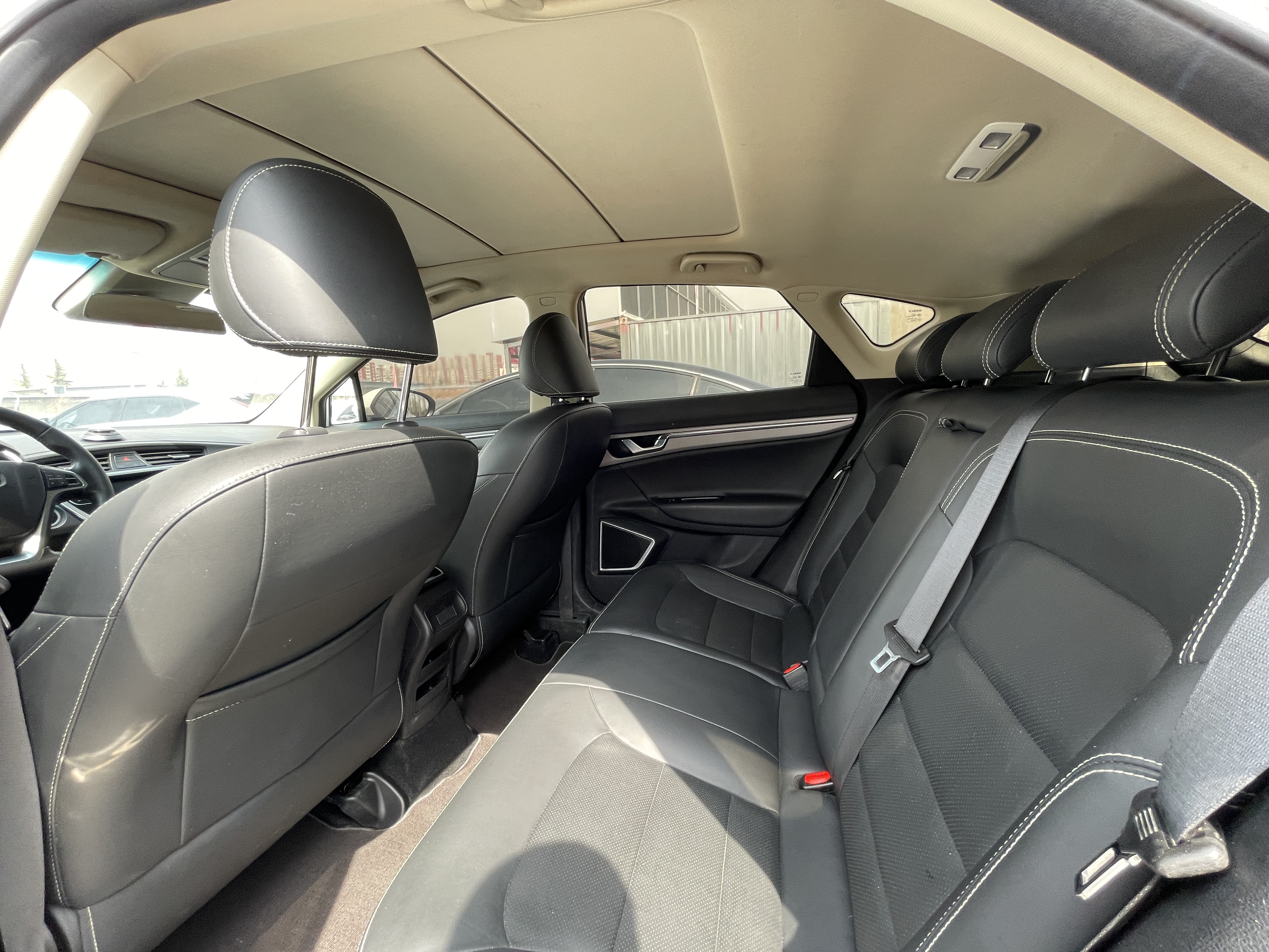 GEELY Emgrand GS 2019 car image #5