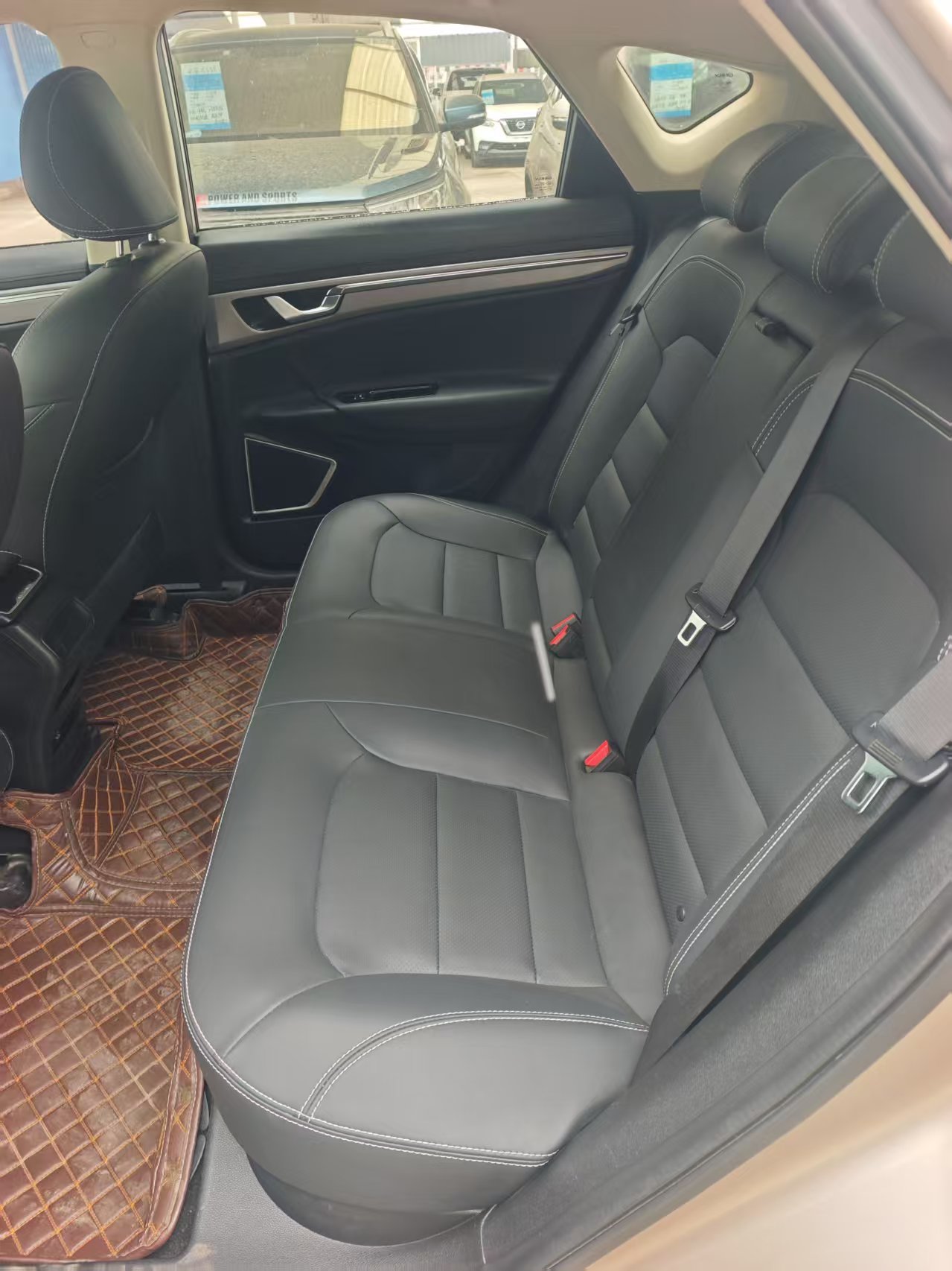 Emgrand GS 2019 #5 Emgrand GS 2019 car image #5