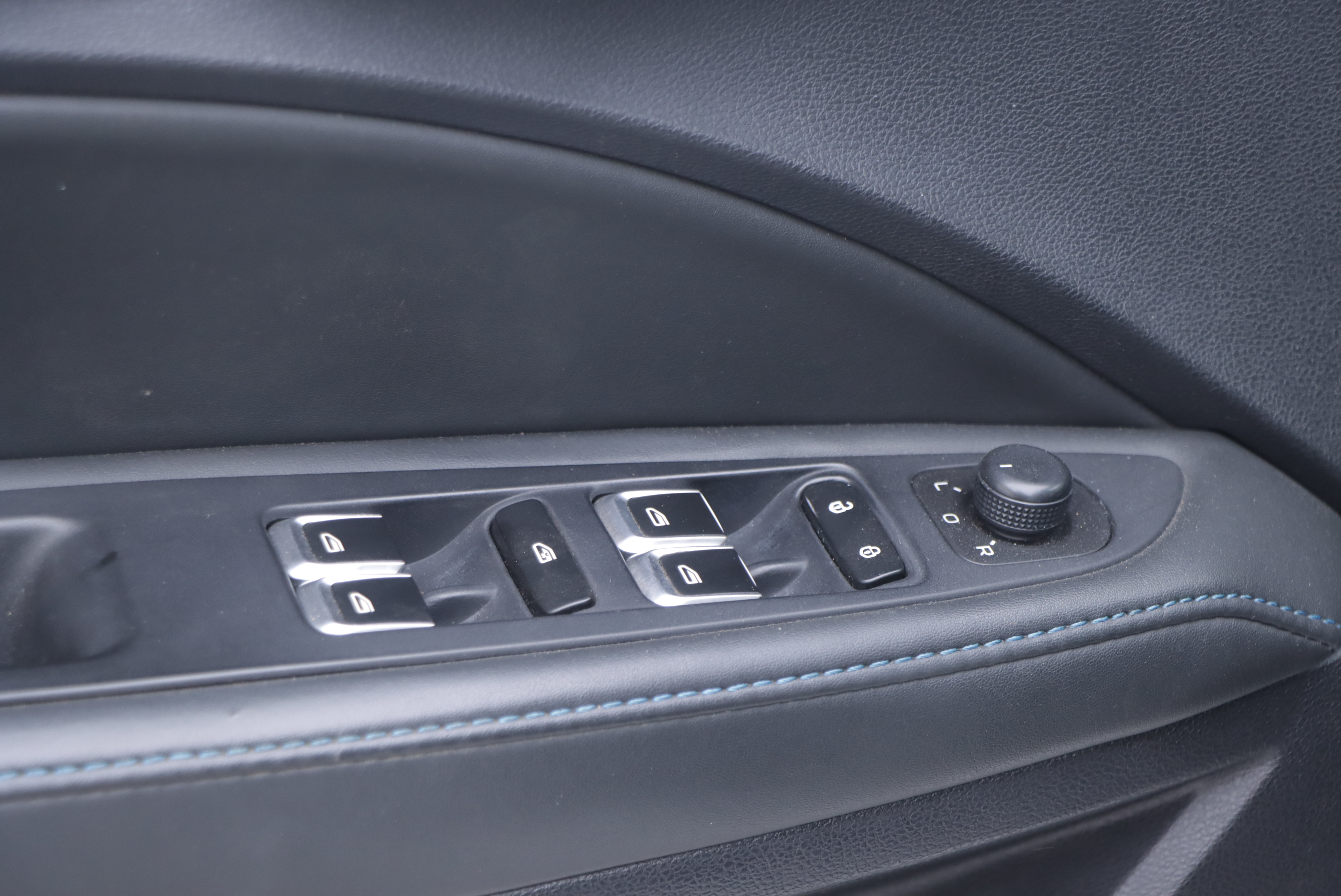 GEELY Emgrand New Energy 2018 car image #5