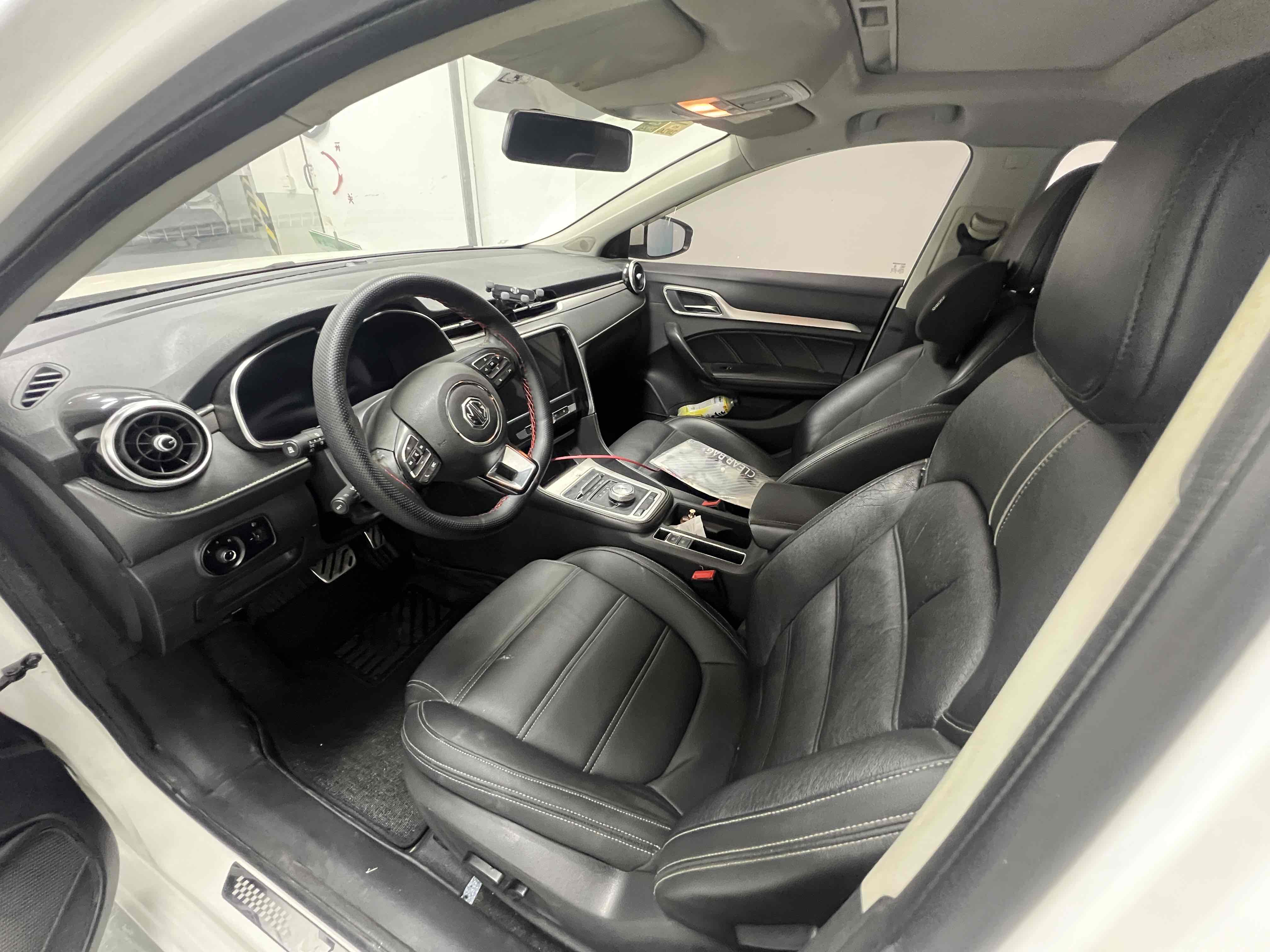 MG 6 New Energy 2018 car image #5