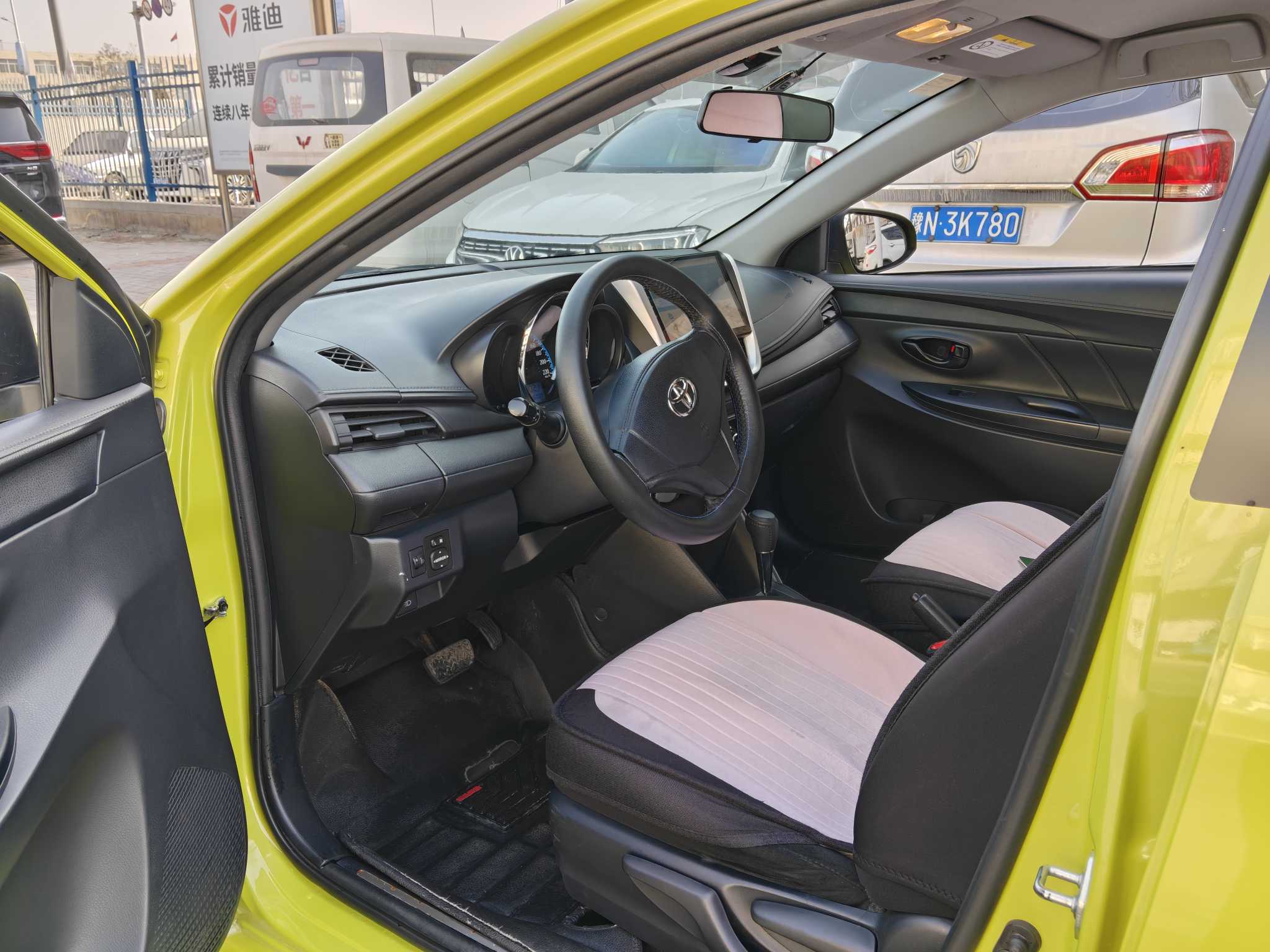Yaris L Zhixuan 2018 car image #5