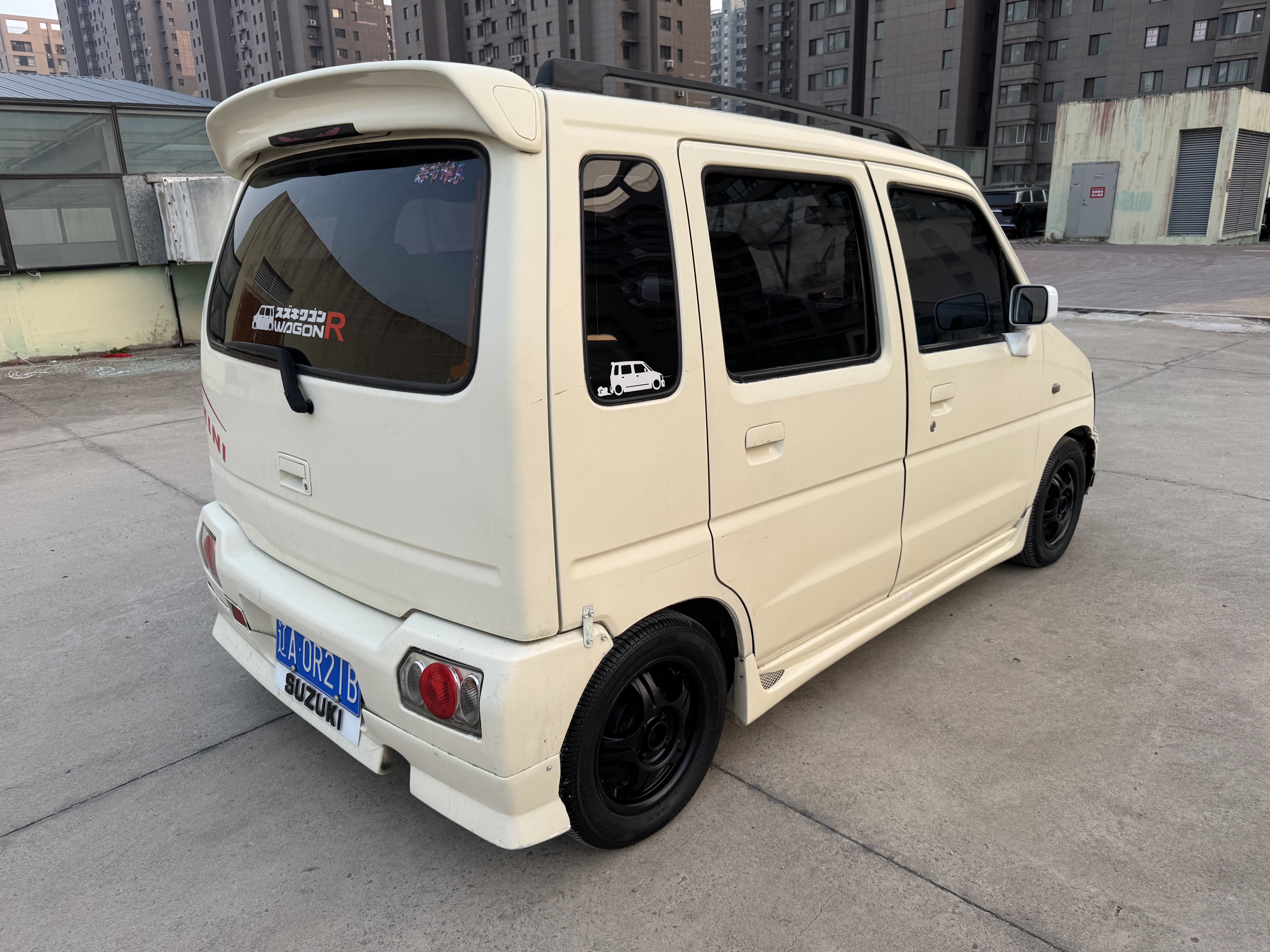 Suzuki Wagon R 2009 image de voiture #5