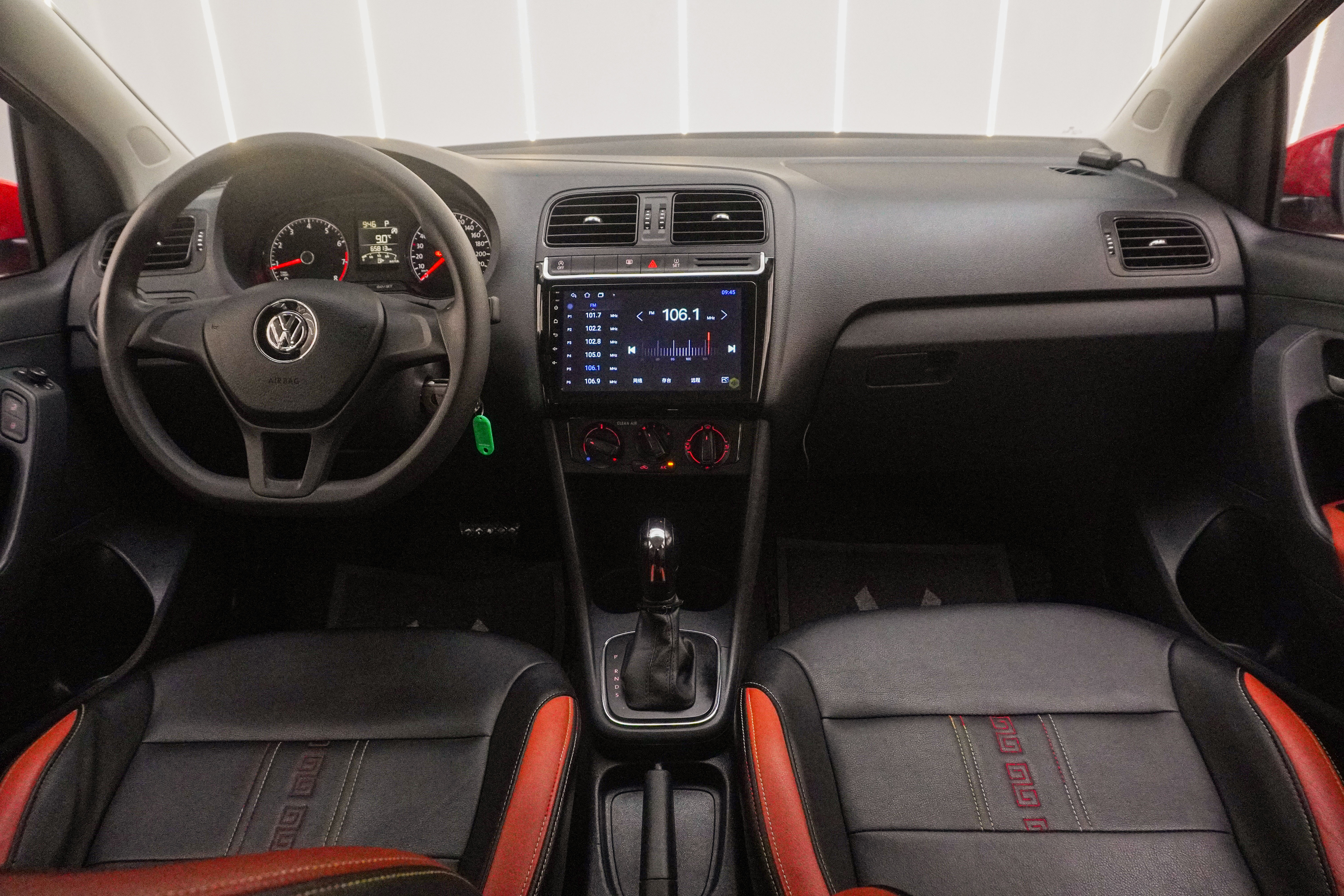 Polo 2018 car image #5