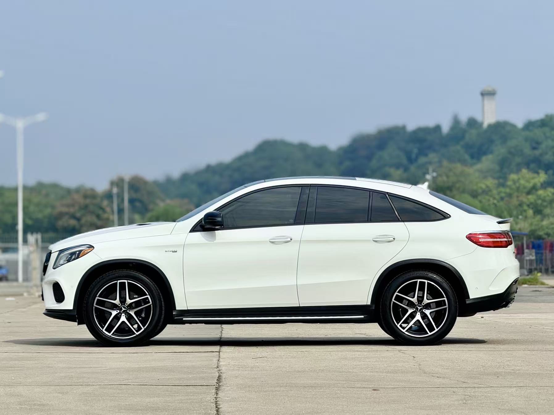 Mercedes-Benz GLE Coupe AMG 2018 car image #5