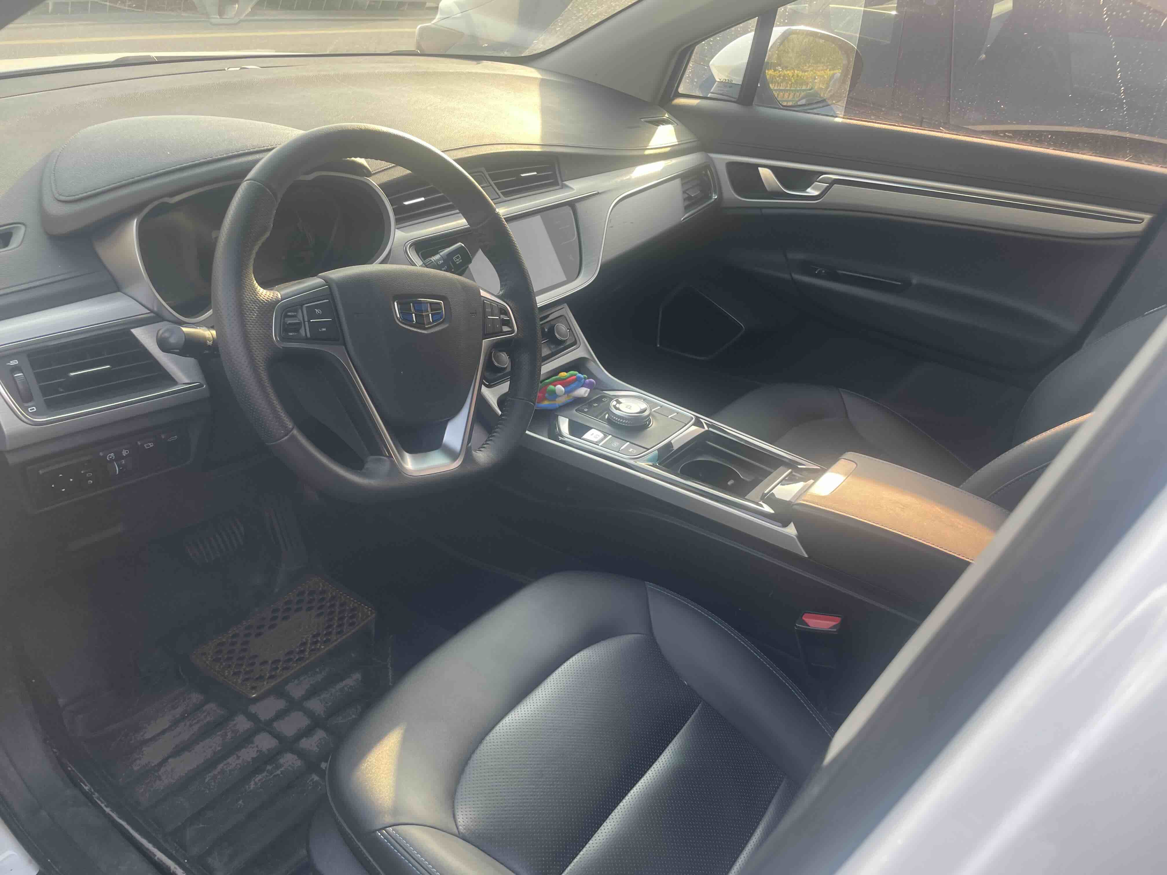 GEELY Emgrand GSe 2018 car image #5