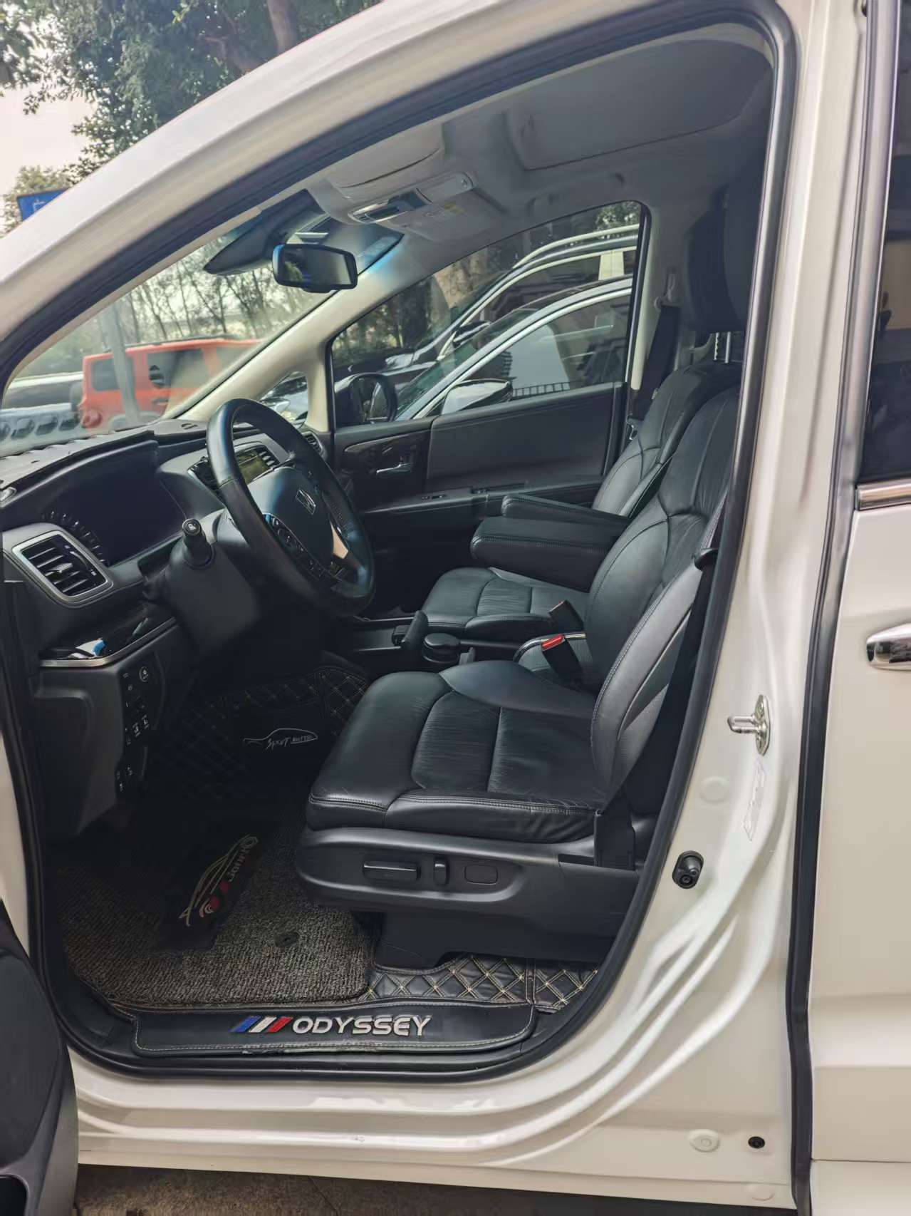 Honda ODYSSEY 2019 #5 Honda ODYSSEY 2019 car image #5