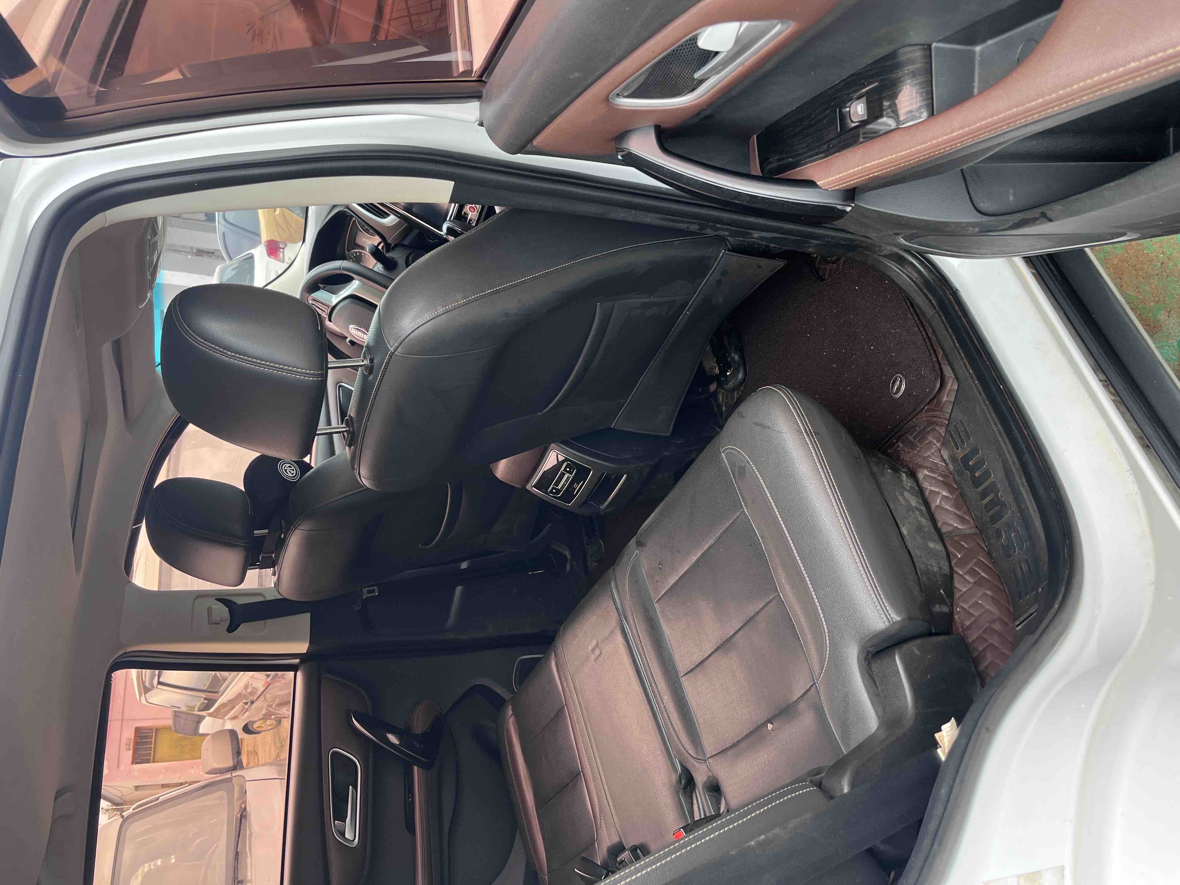 SWM X7 2018 immagine di auto #5