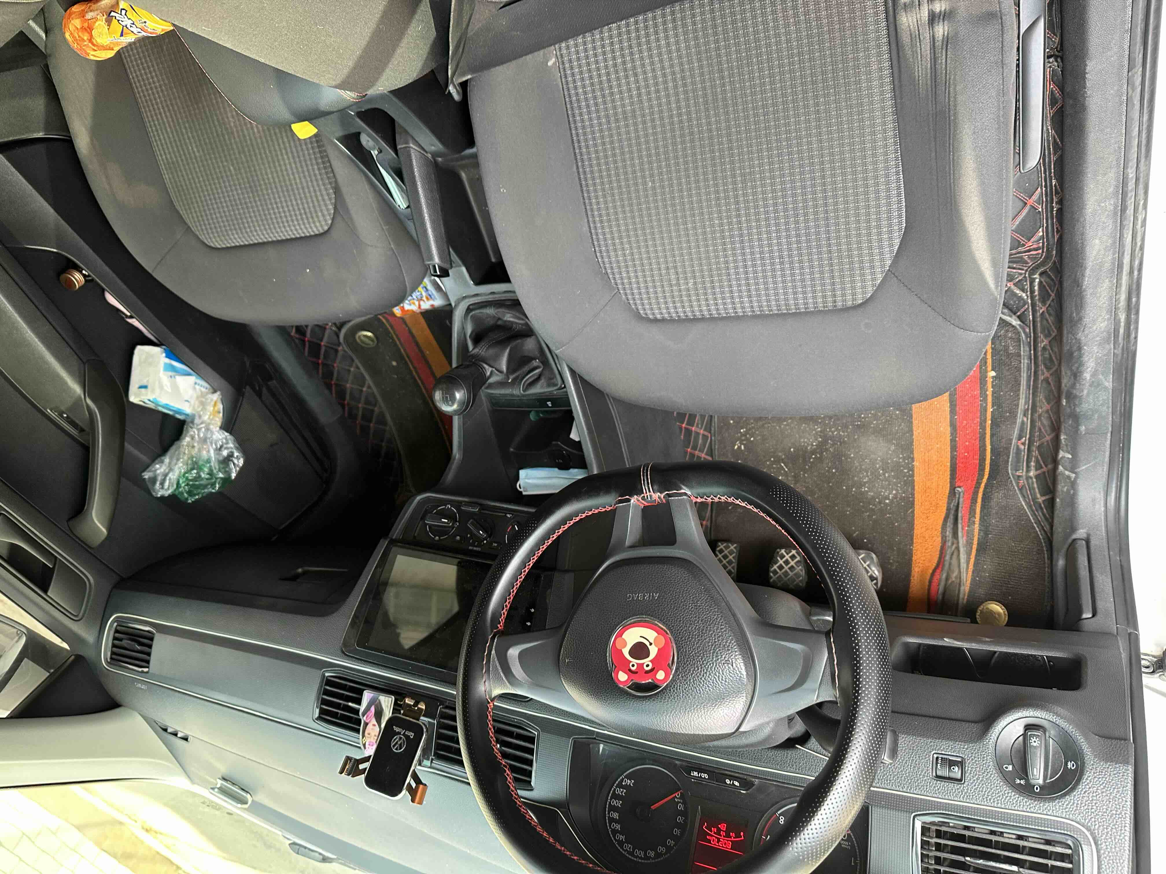 Santana 2019 car image #5