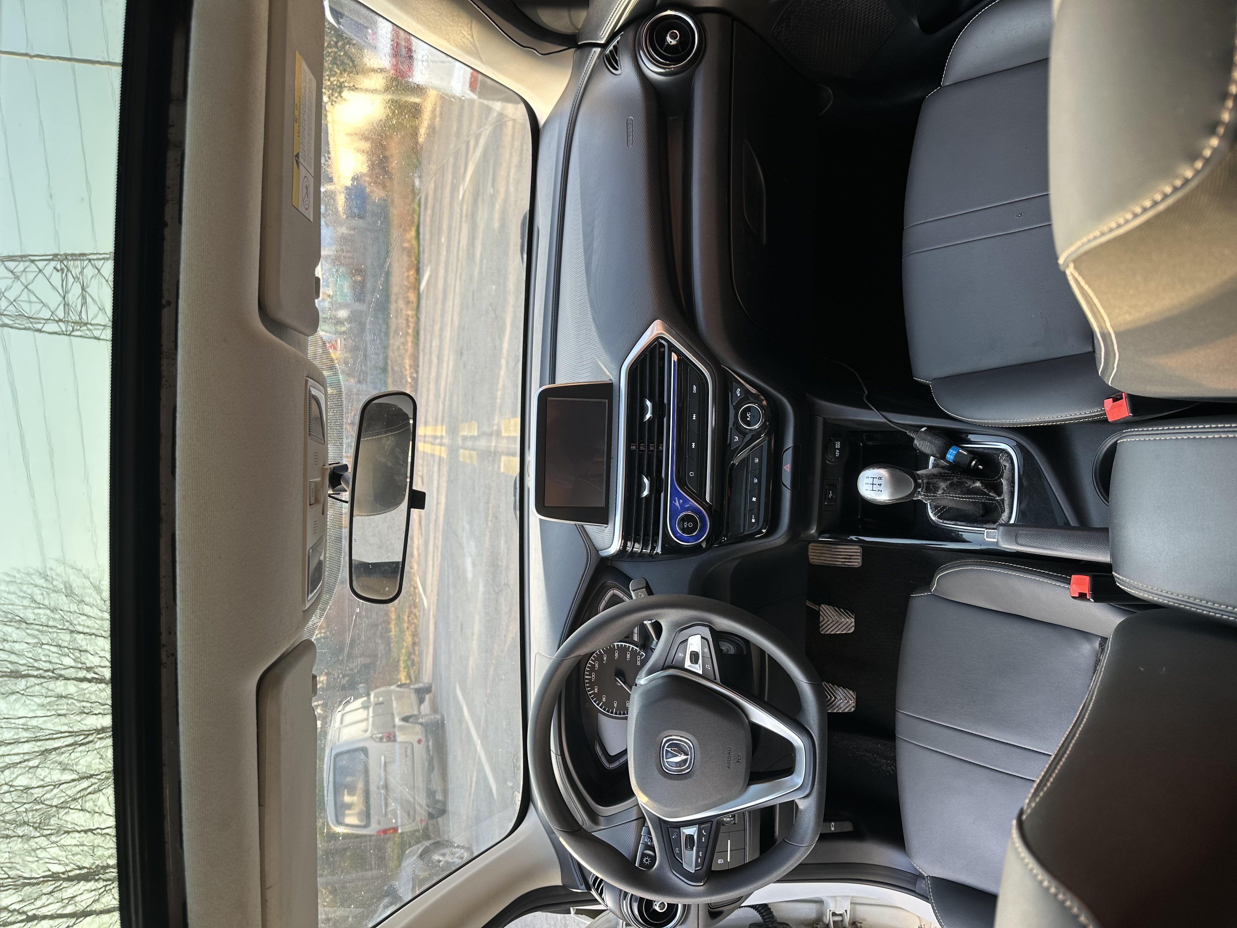 Changan Alsvin 2018 #5 Changan Alsvin 2018 car image #5