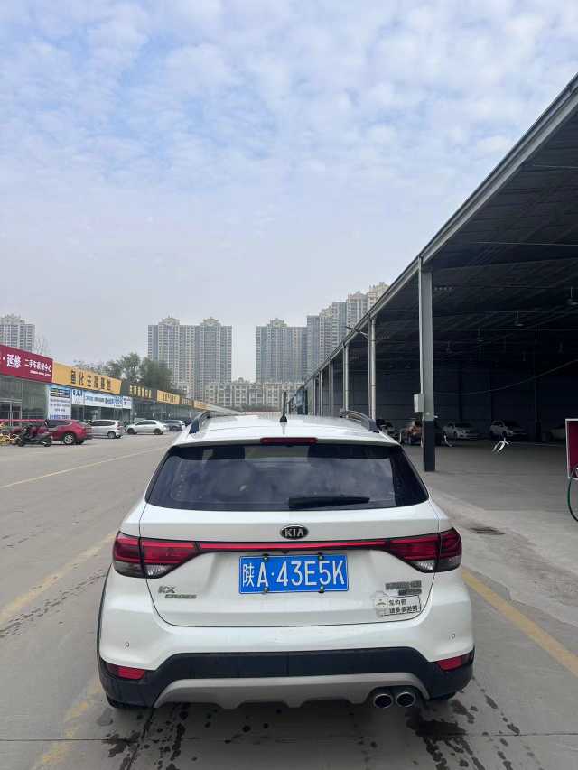 Kia Rio Cross 2018 صورة سيارة #5