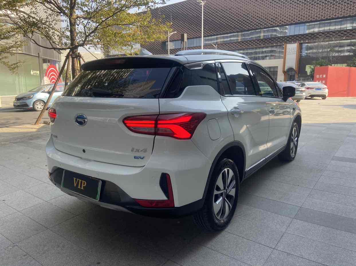 GAC ix4 2019 car image #5