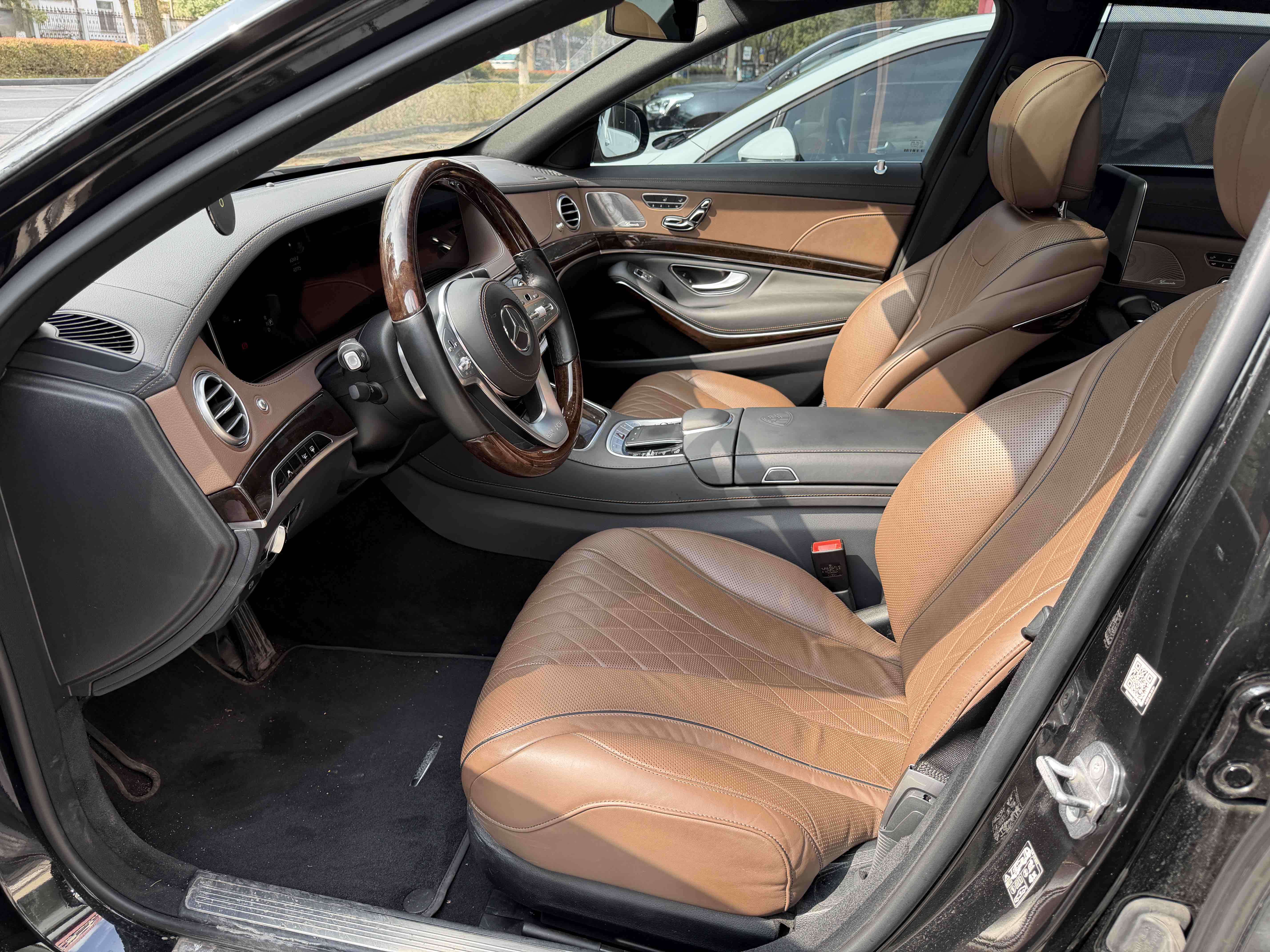 Mercedes-Benz Maybach S Class 2018 car image #5