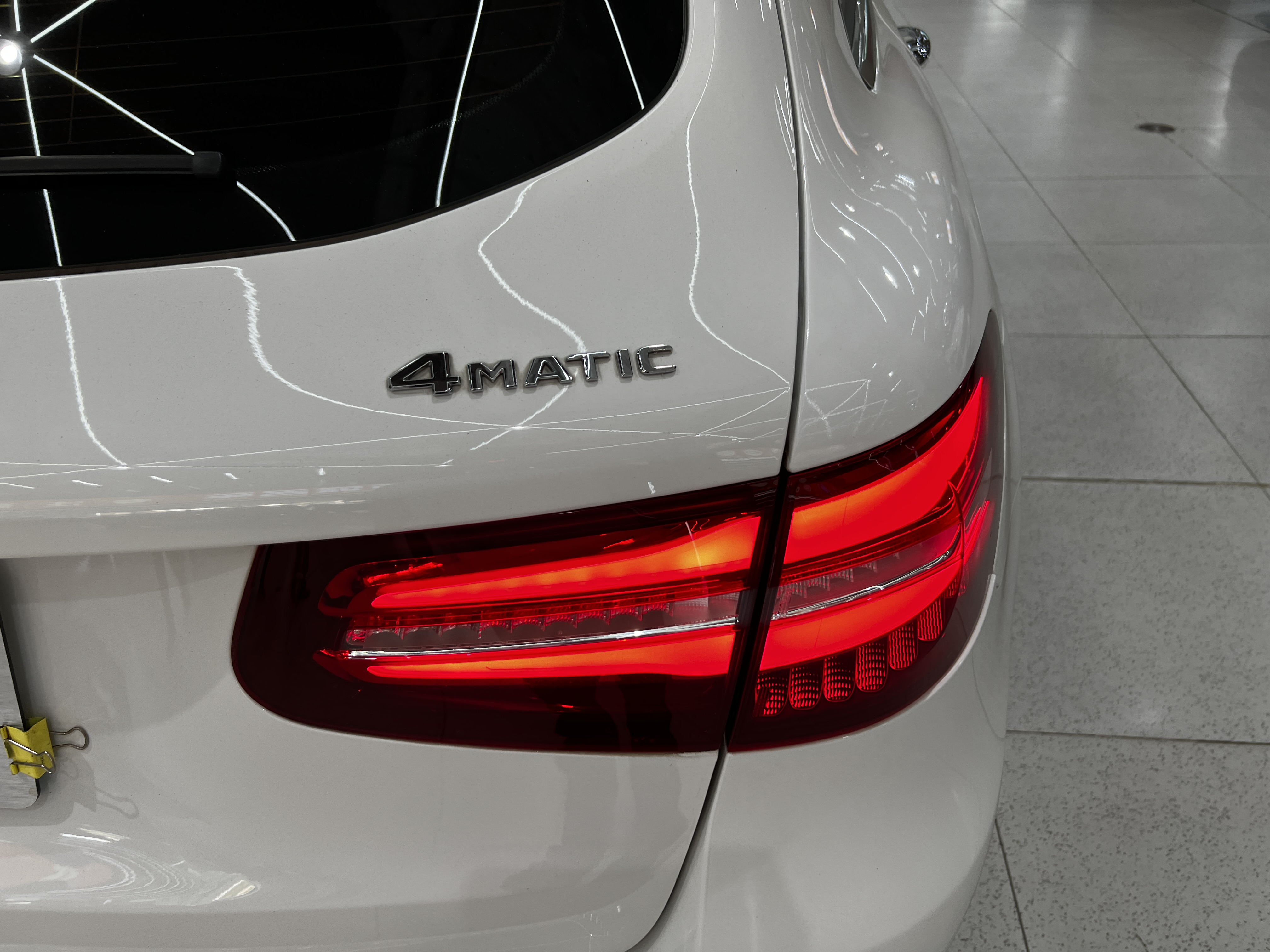 Mercedes-Benz GLC Class 2018 car image #5