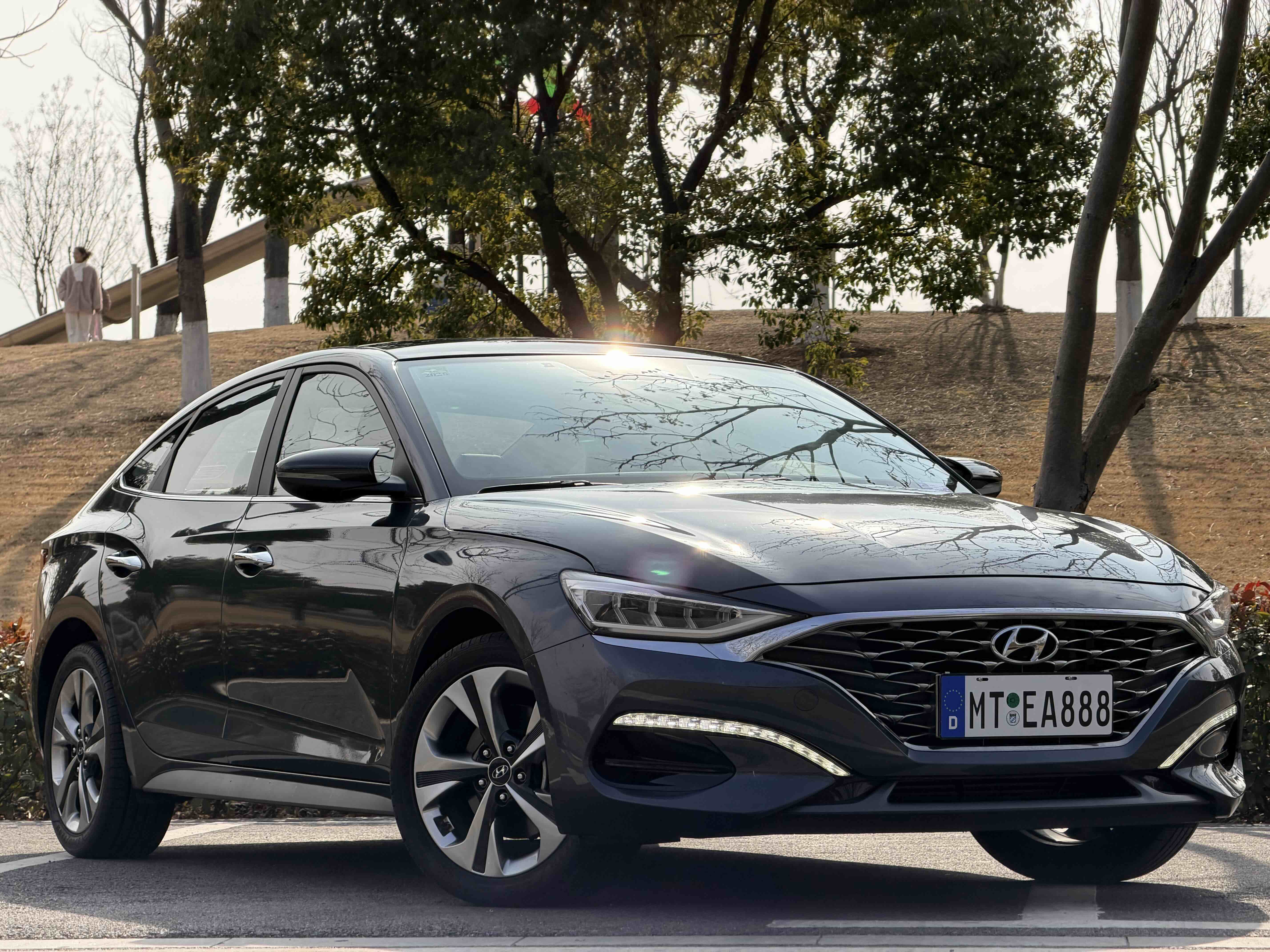 Hyundai Lafesta 2020 #5 Hyundai Lafesta 2020 car image #5