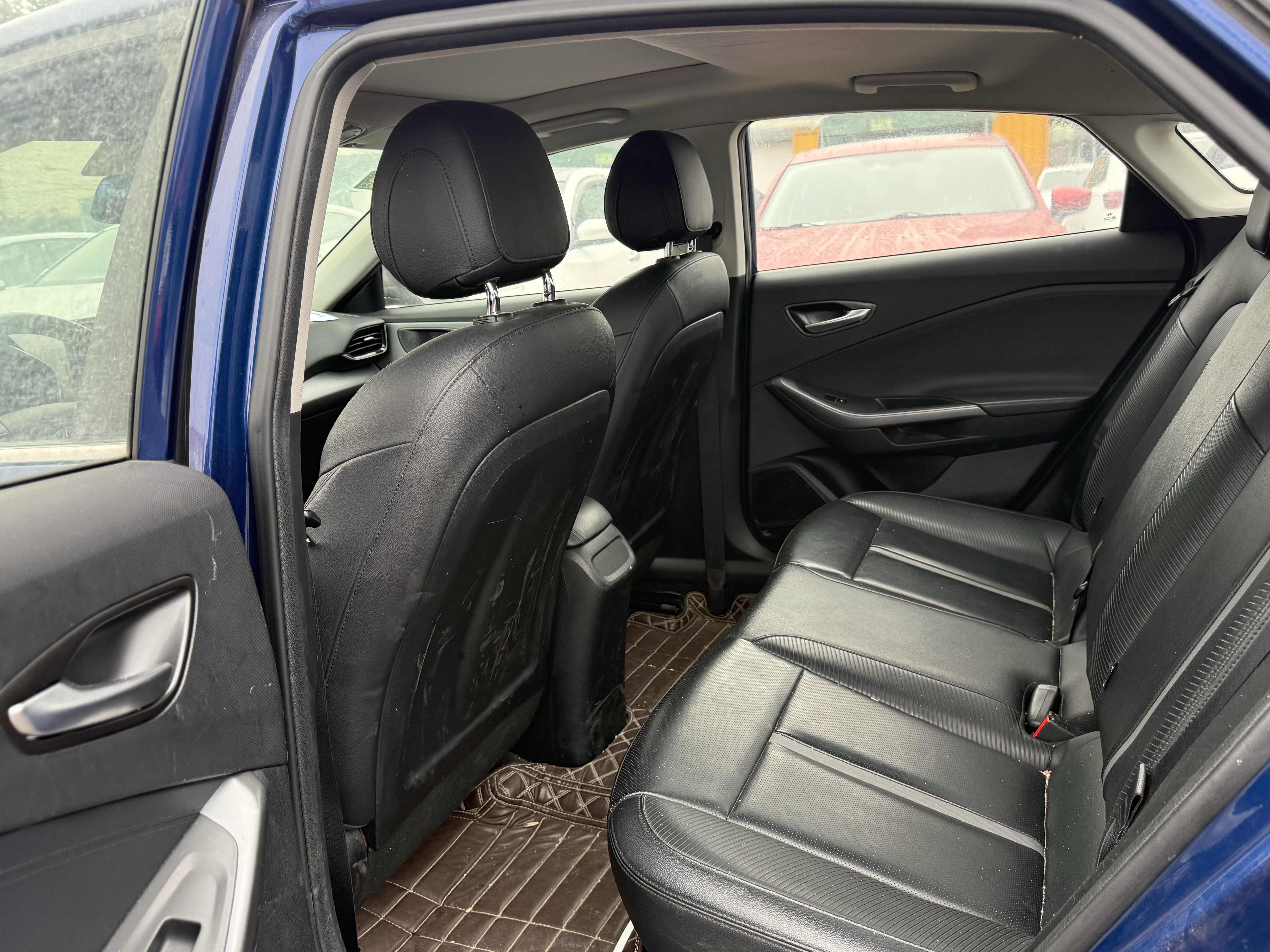 Hyundai Lafesta 2020 car image #5