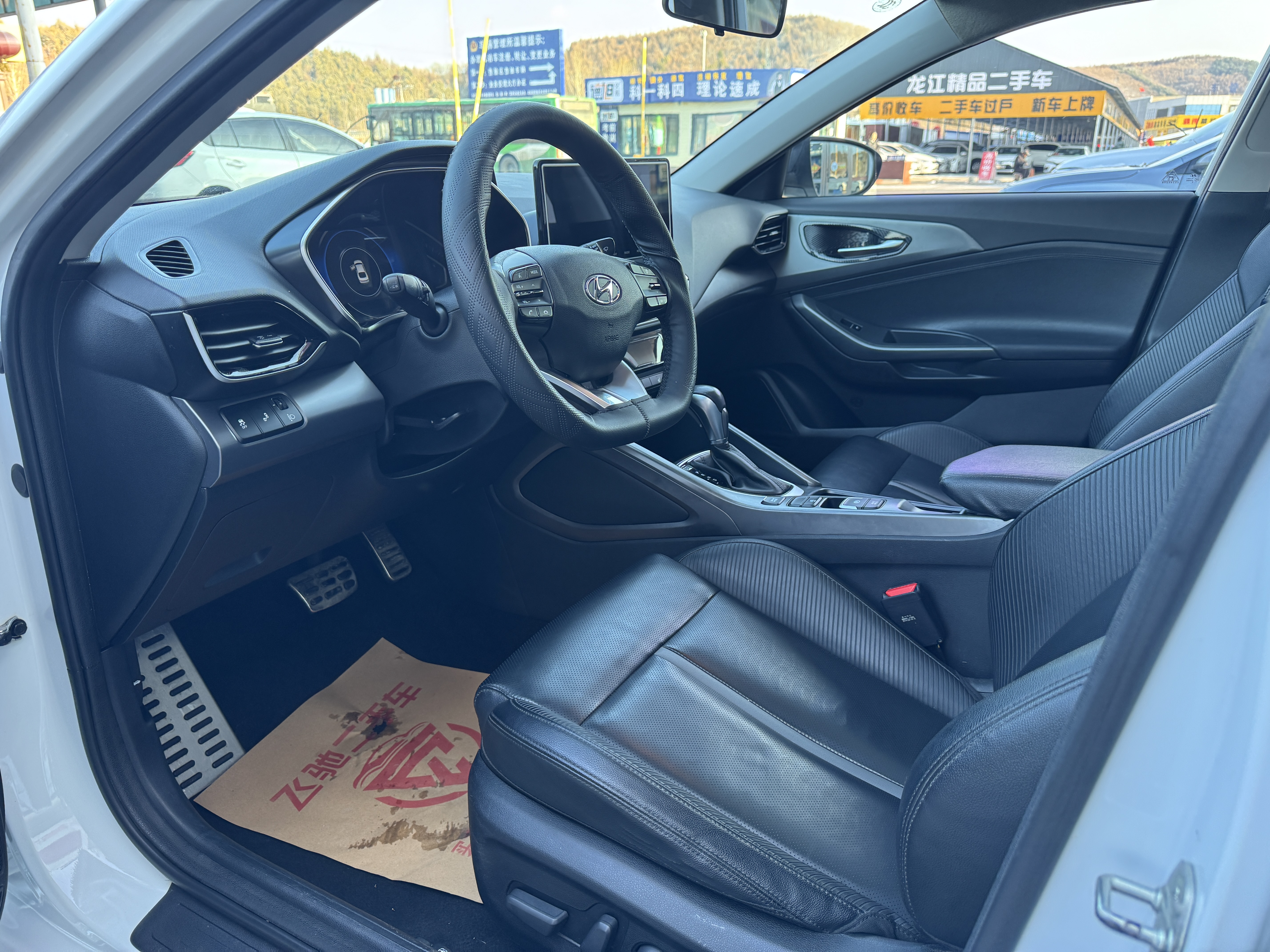 Hyundai Lafesta 2019 car image #5