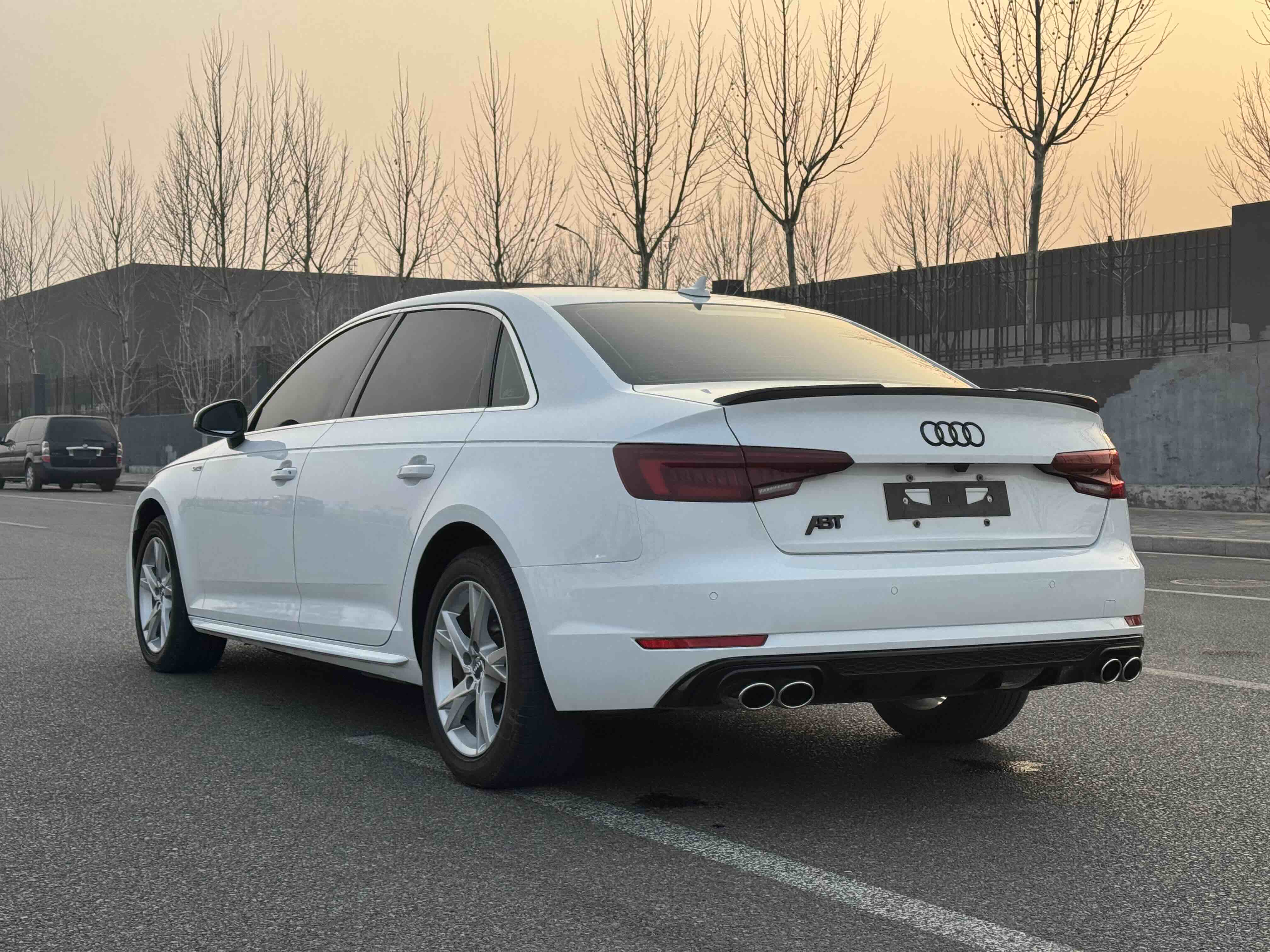 Audi A4L 2018 #5 Audi A4L 2018 car image #5