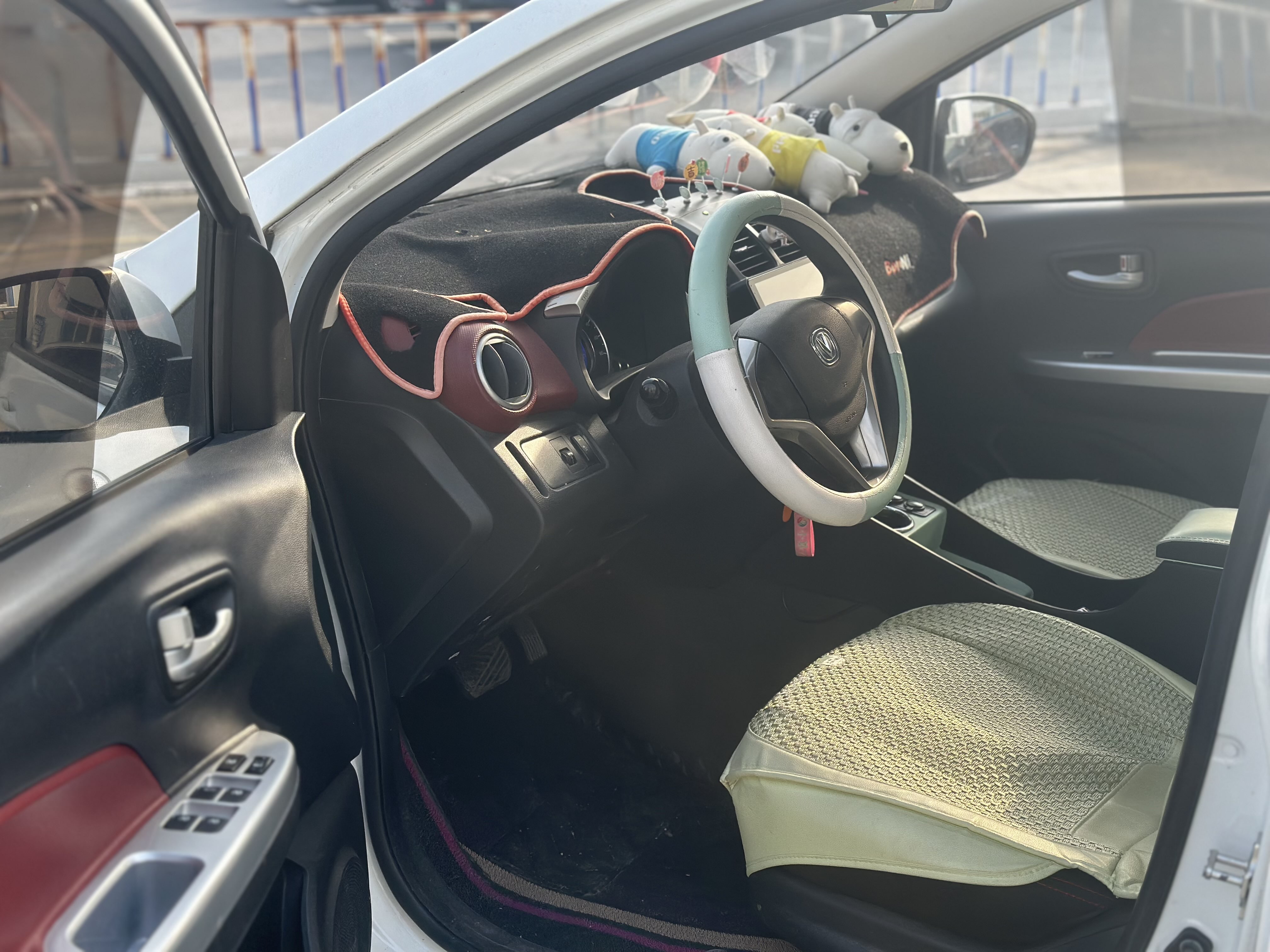 Changan BenBen EV 2018 car image #5