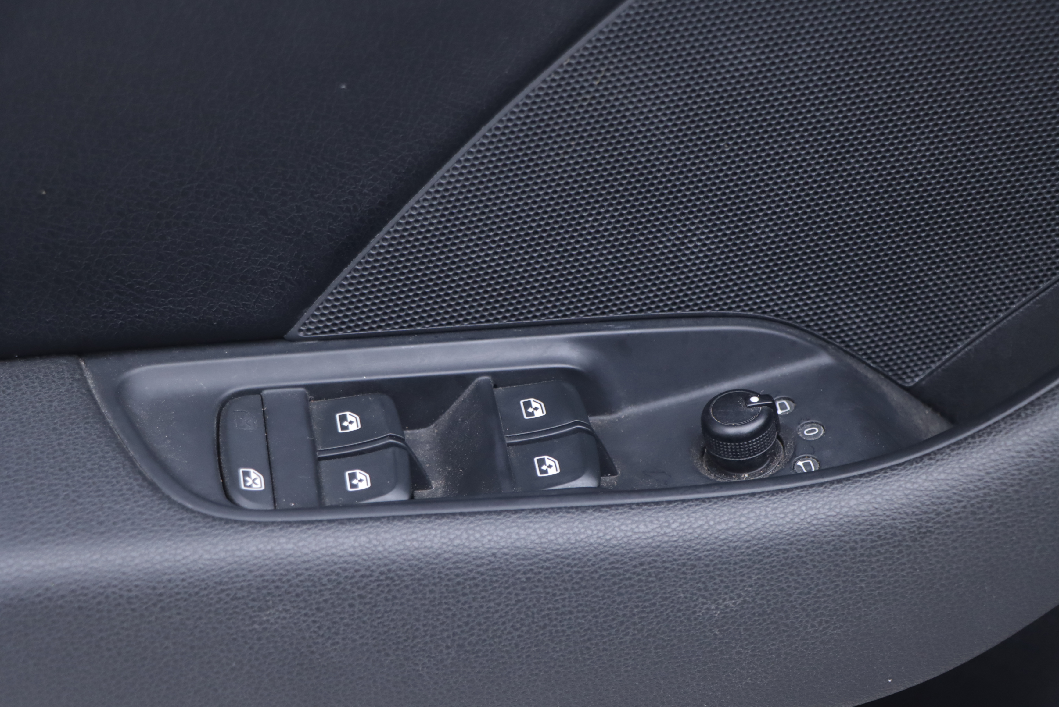 Audi A3 2019 car image #5