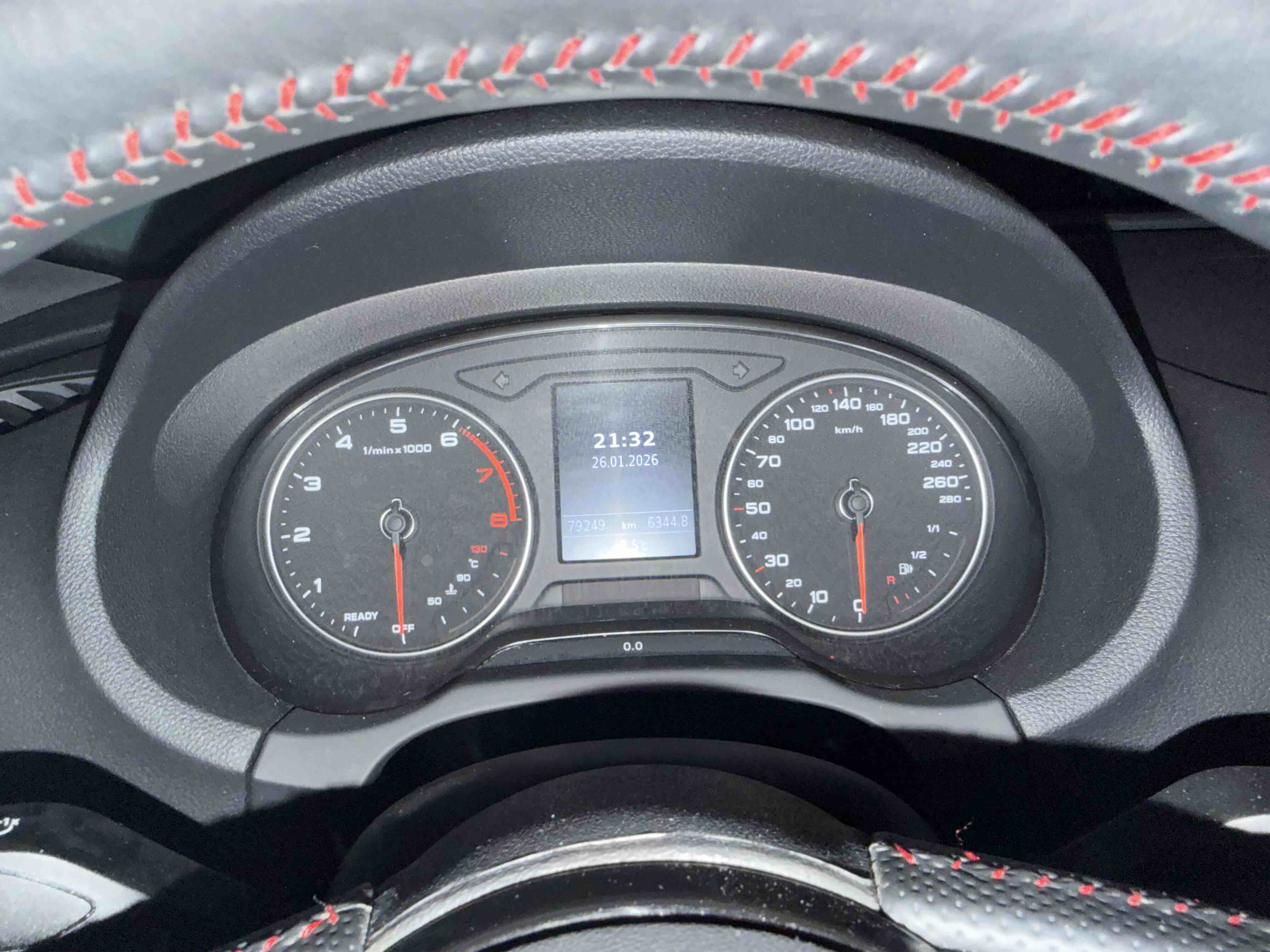Audi A3 2019 car image #5