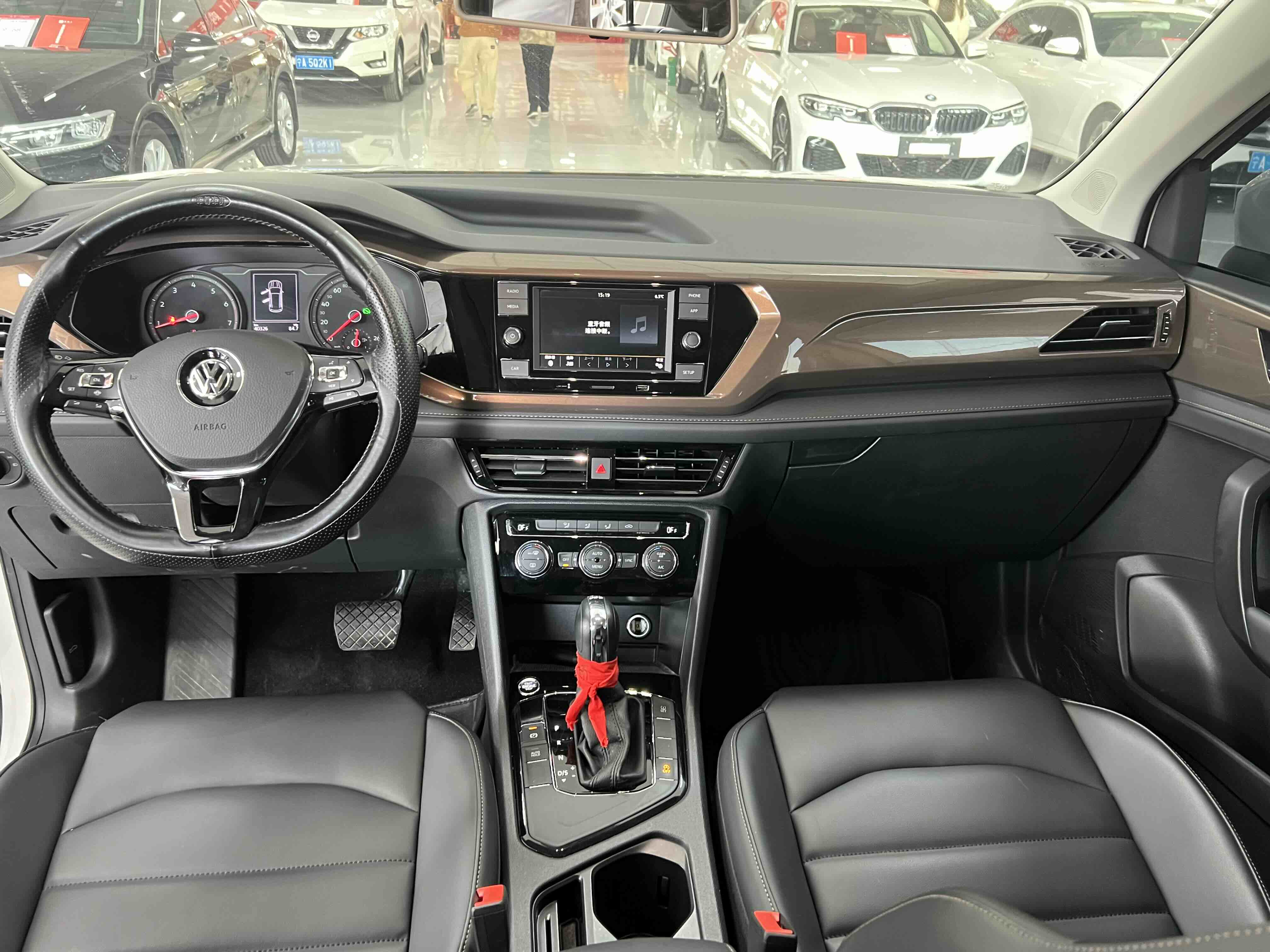 Volkswagen Tharu 2020 #5 Volkswagen Tharu 2020 car image #5