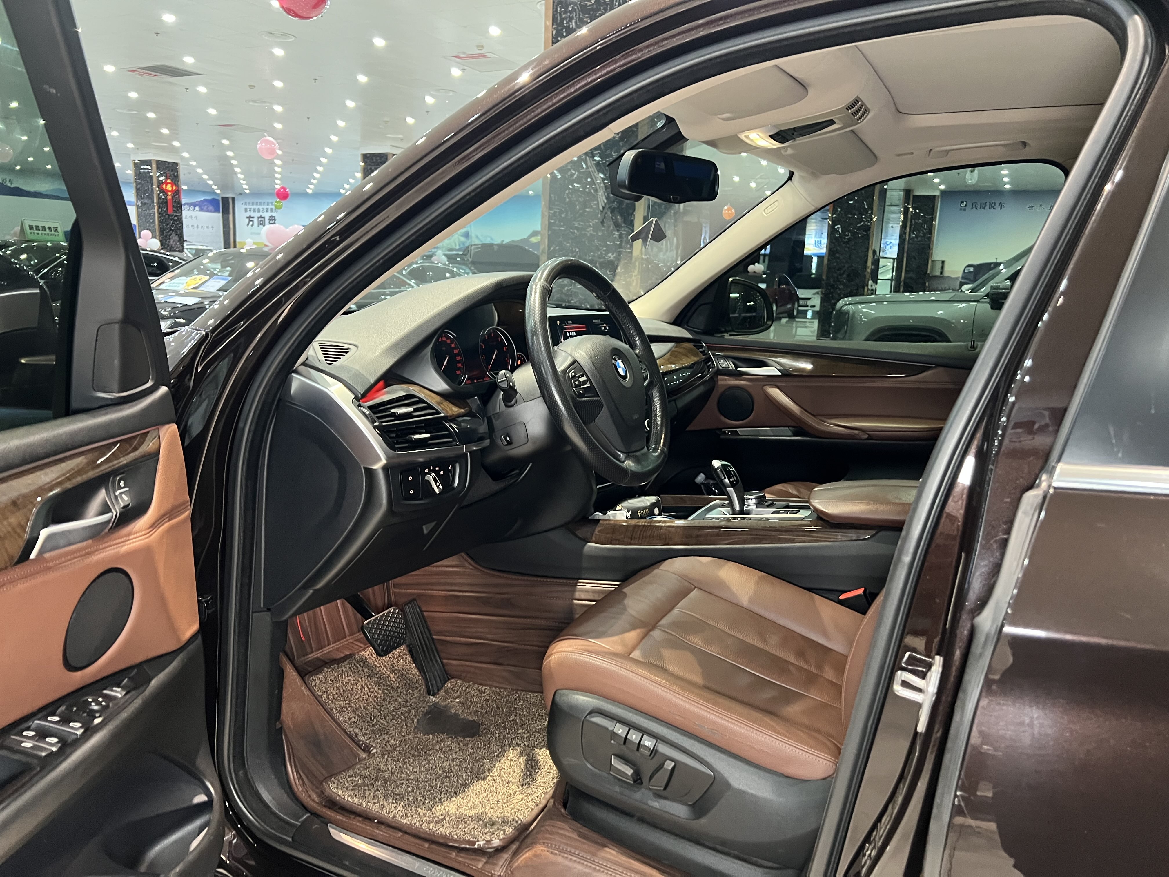 BMW X5 2017 #5 BMW X5 2017 صورة سيارة #5