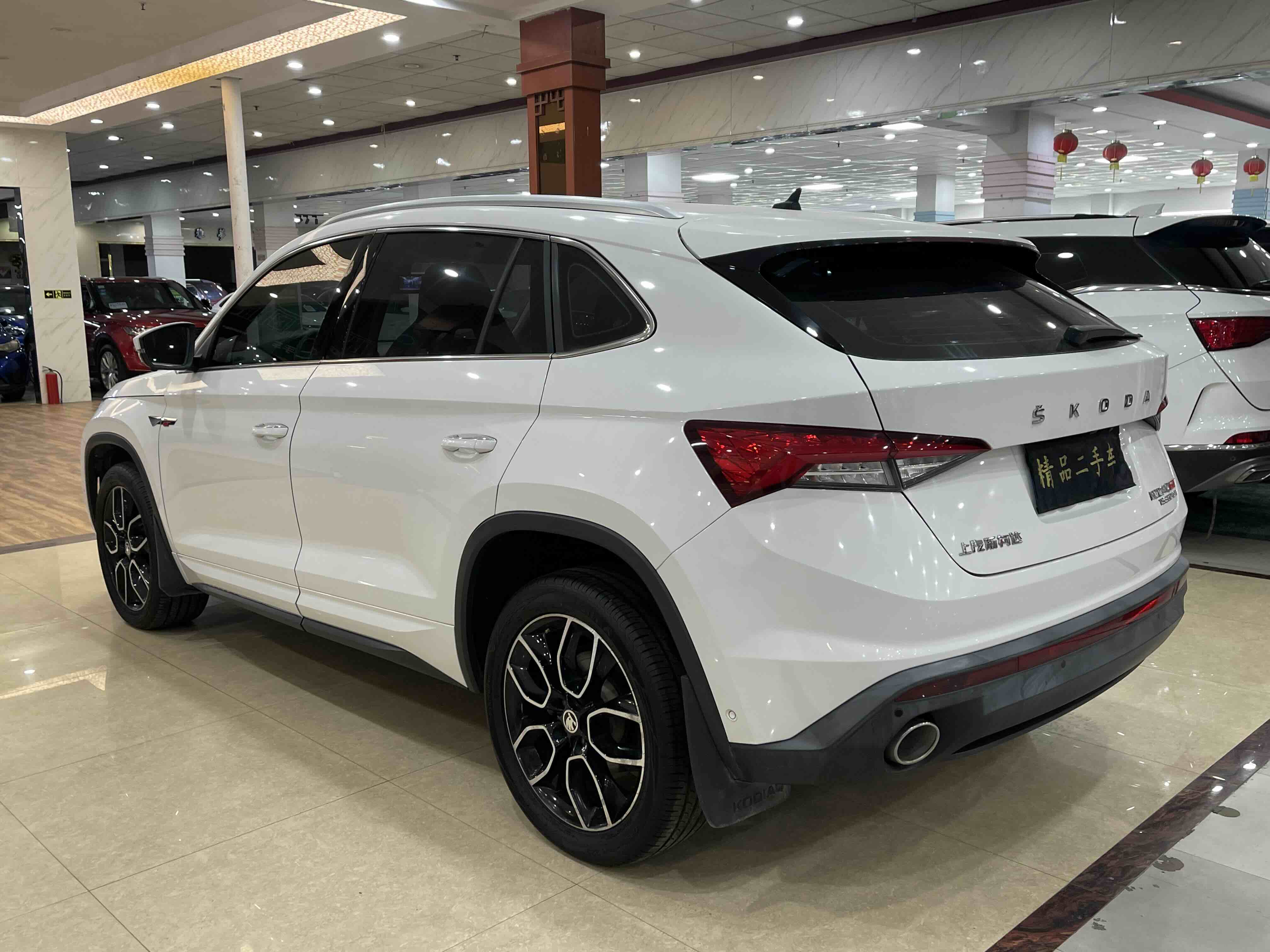 Skoda Kodiaq GT 2019 #5 Skoda Kodiaq GT 2019 car image #5