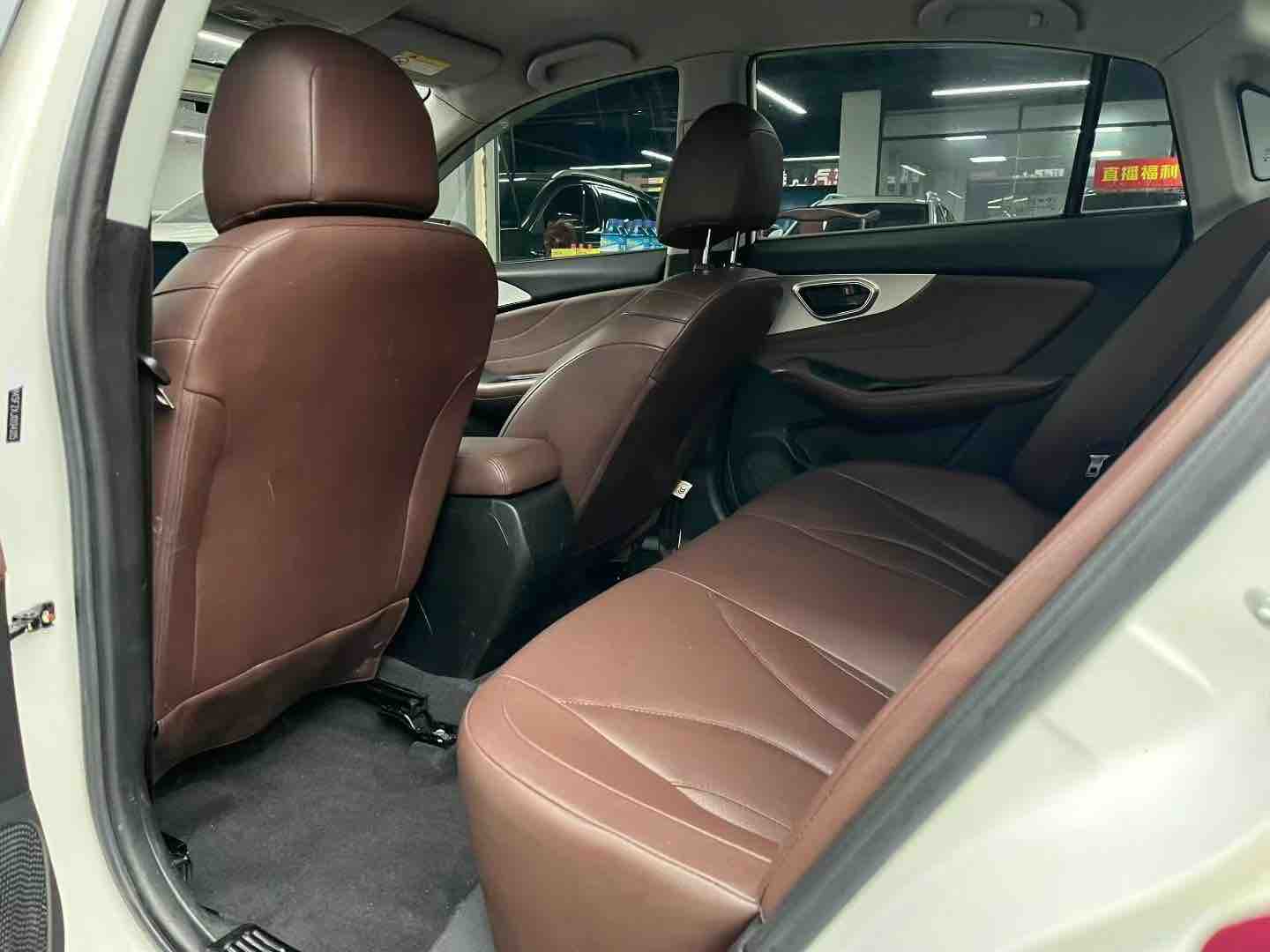 Soueast A5 Wing Dance 2019 #5 Soueast A5 Wing Dance 2019 car image #5