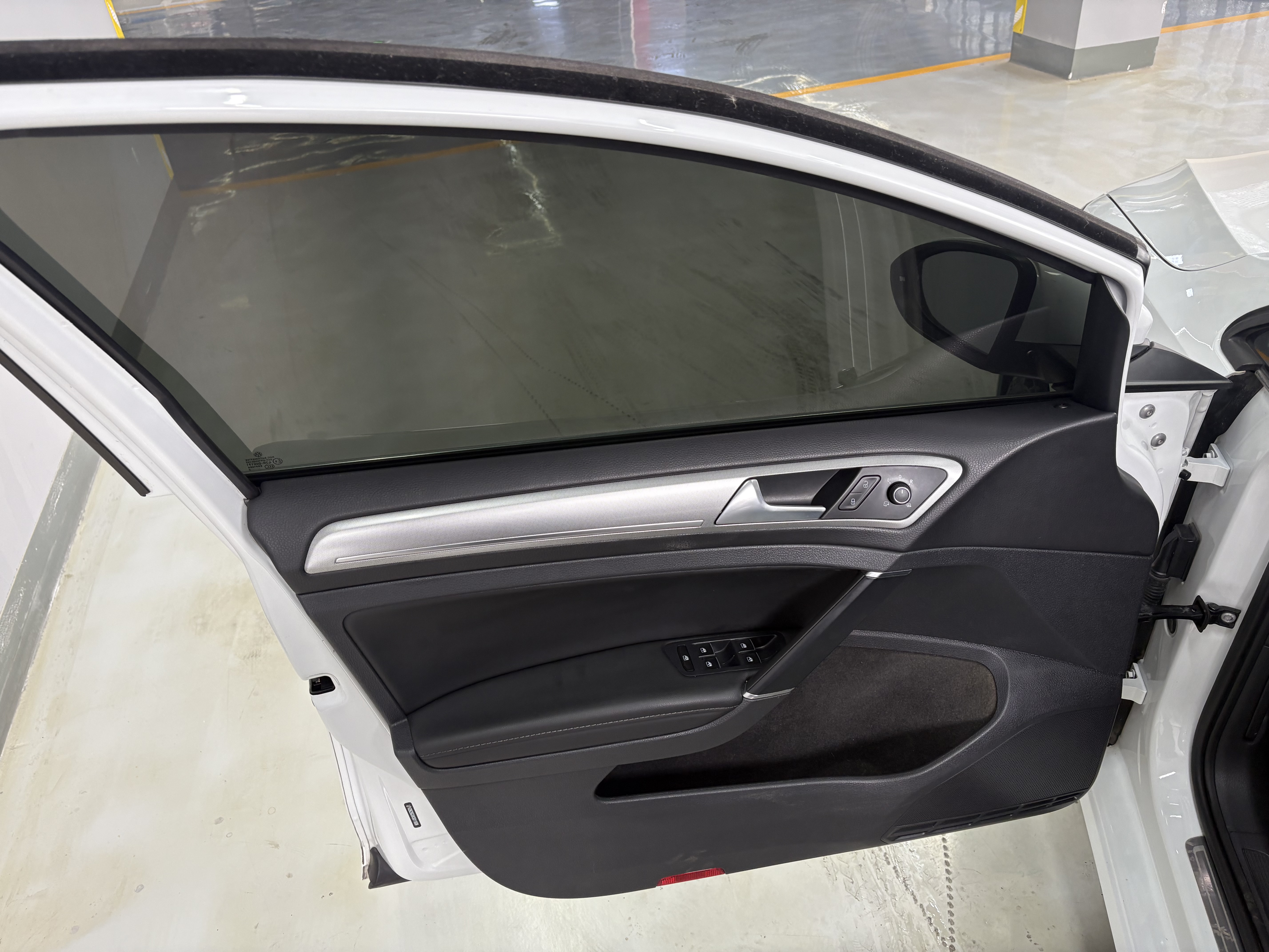 Volkswagen Golf 2019 immagine di auto #5