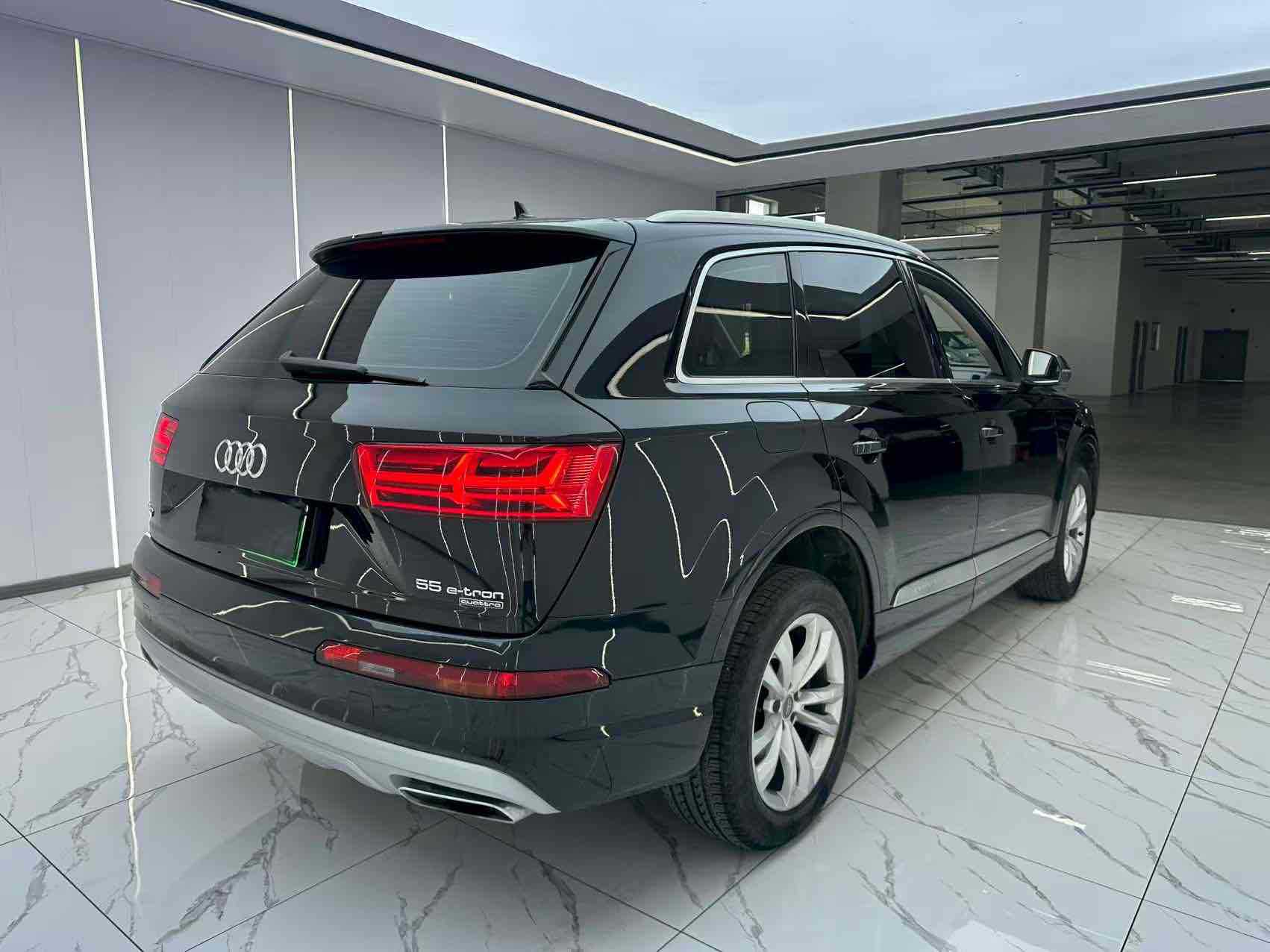Audi Q7 New Energy 2019 car image #5