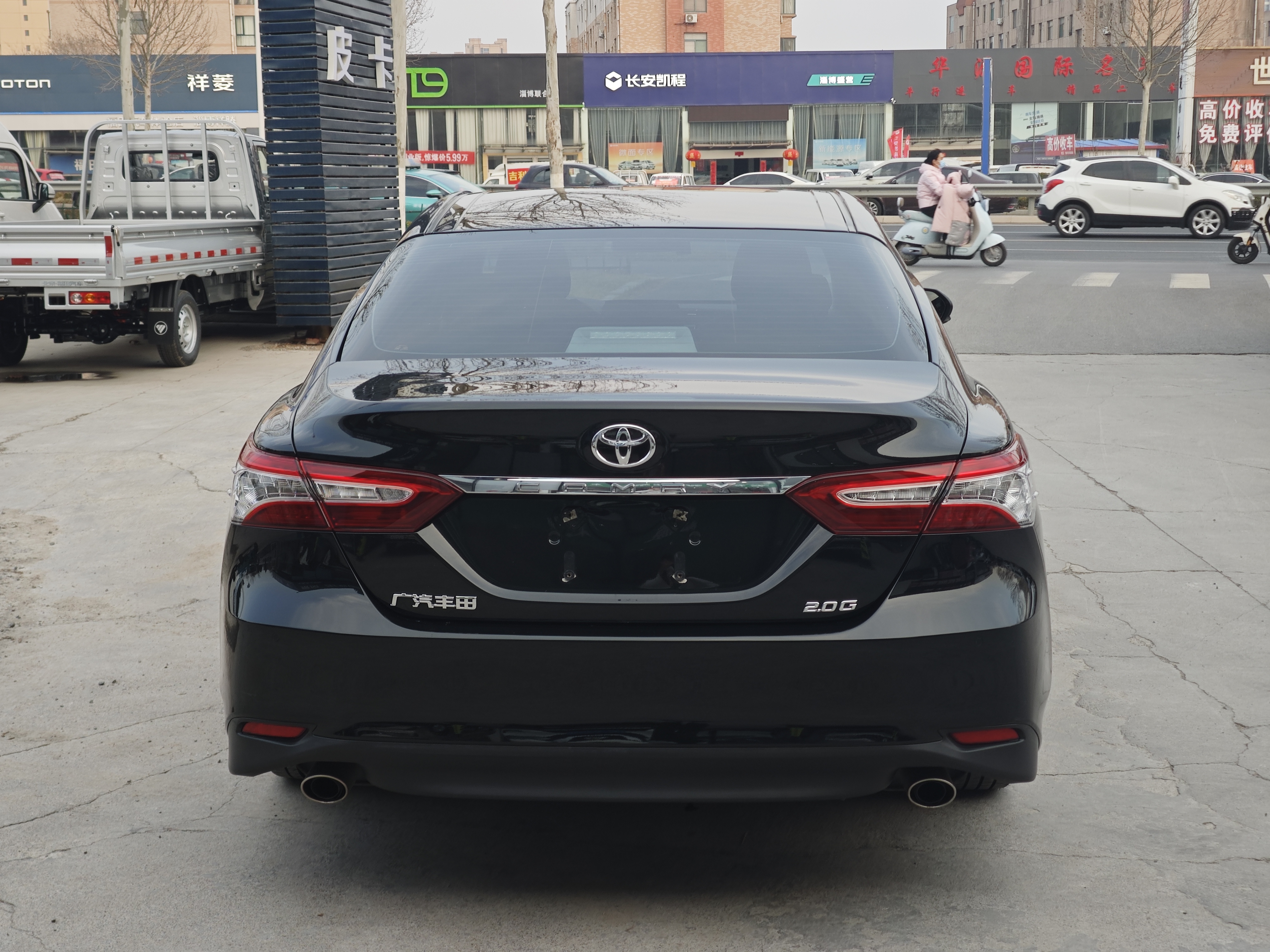 Toyota Camry 2020 car image #5