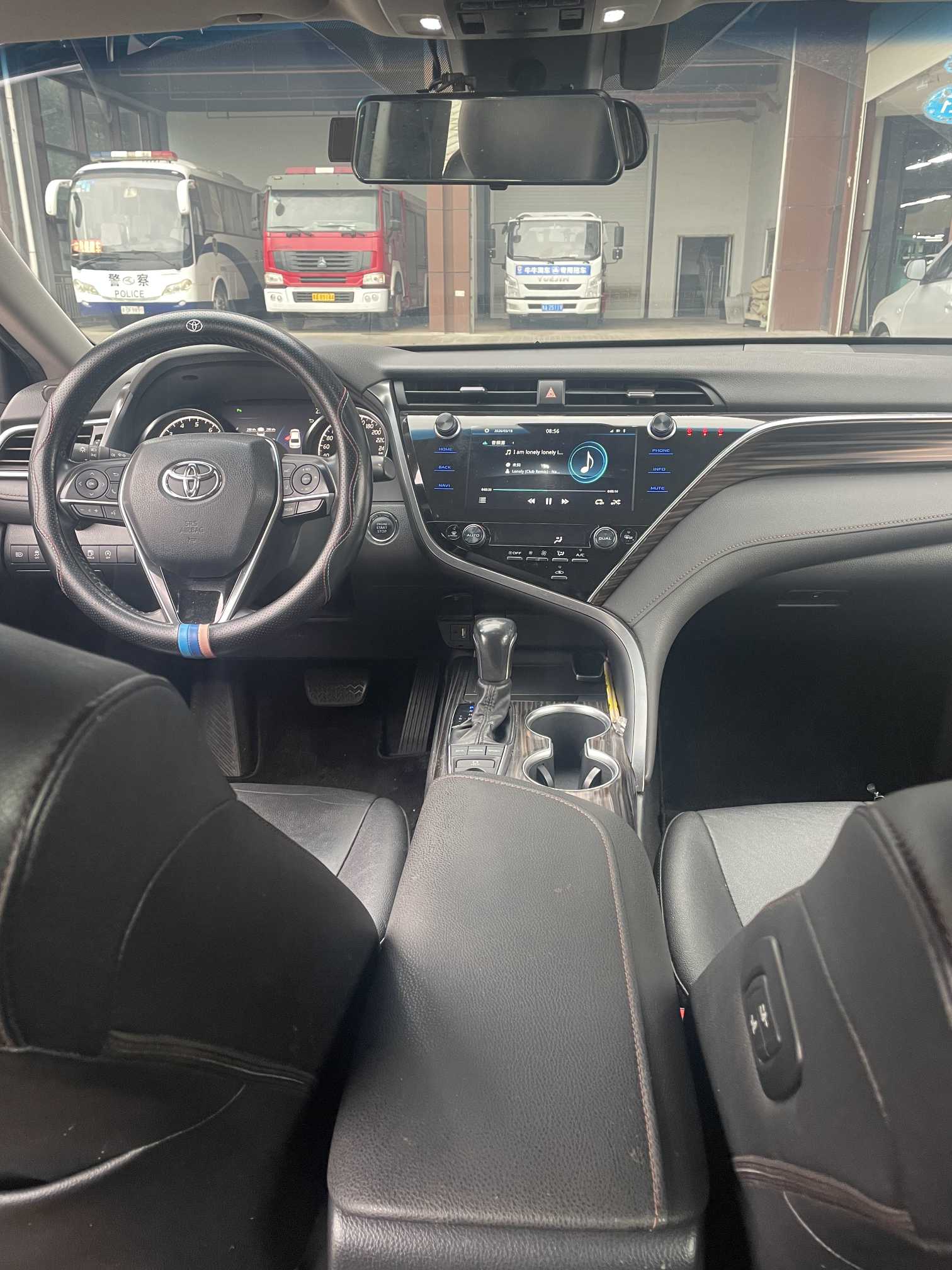 Toyota Camry 2020 car image #5