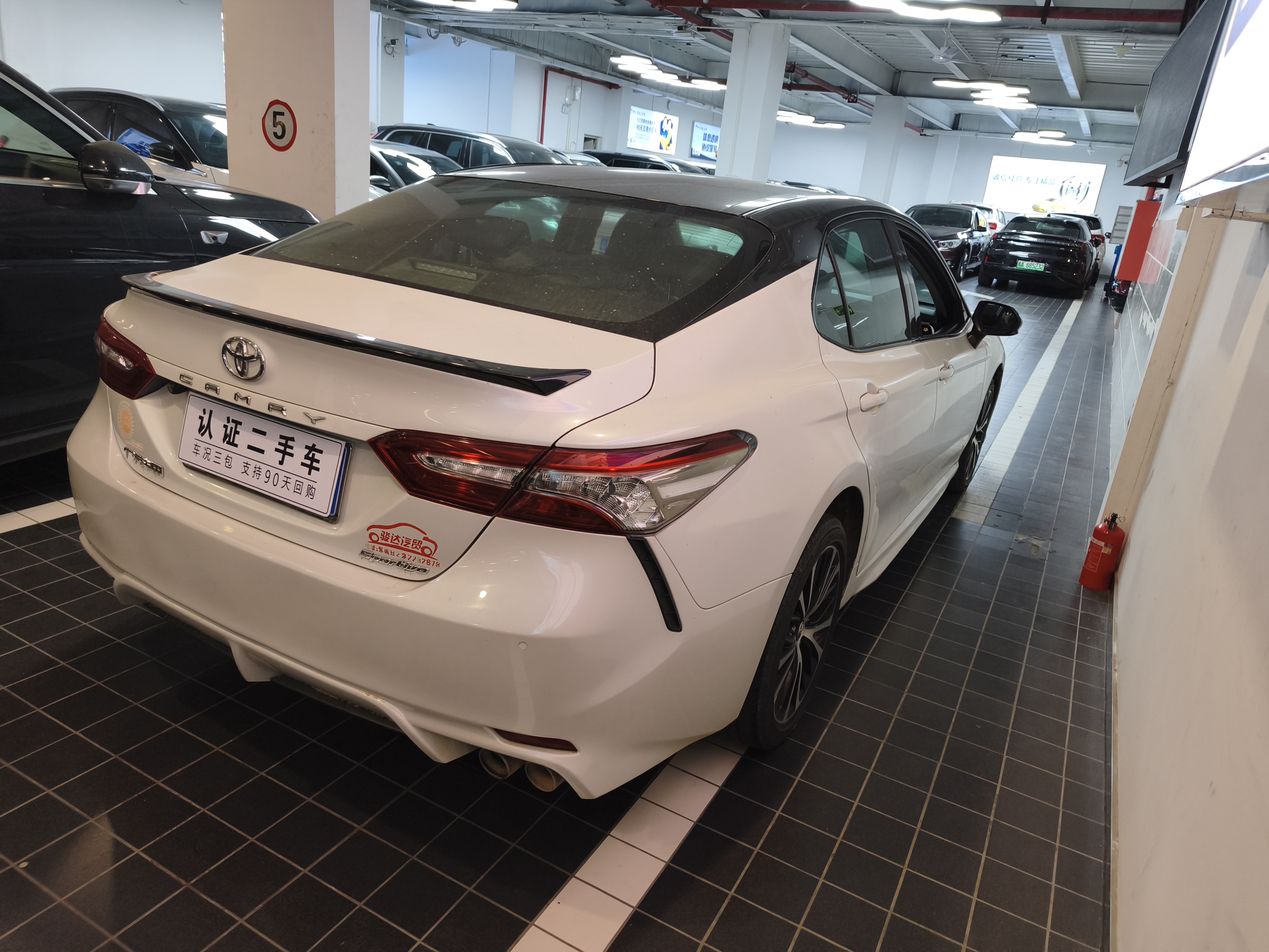 Toyota Camry 2019 #5 Toyota Camry 2019 car image #5