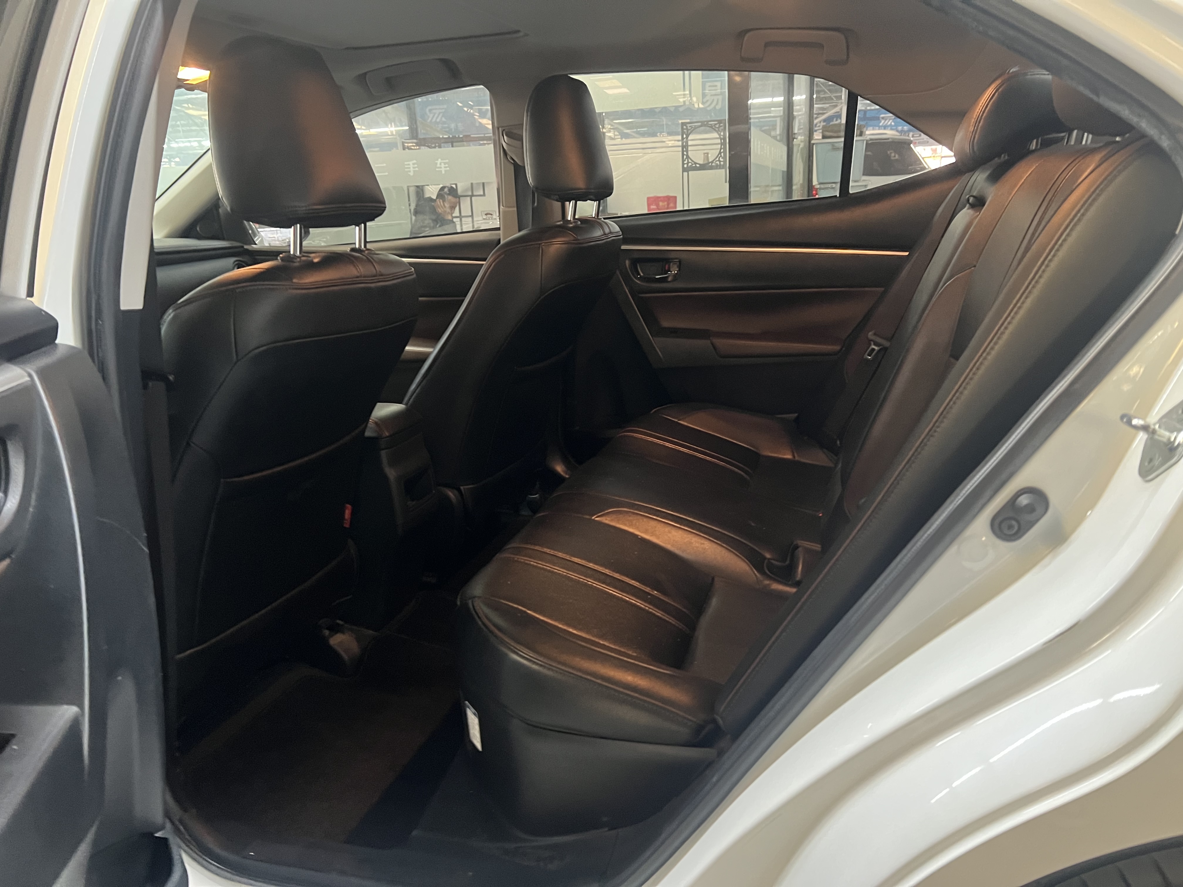 Toyota Corolla Hybird E+ 2020 immagine di auto #5