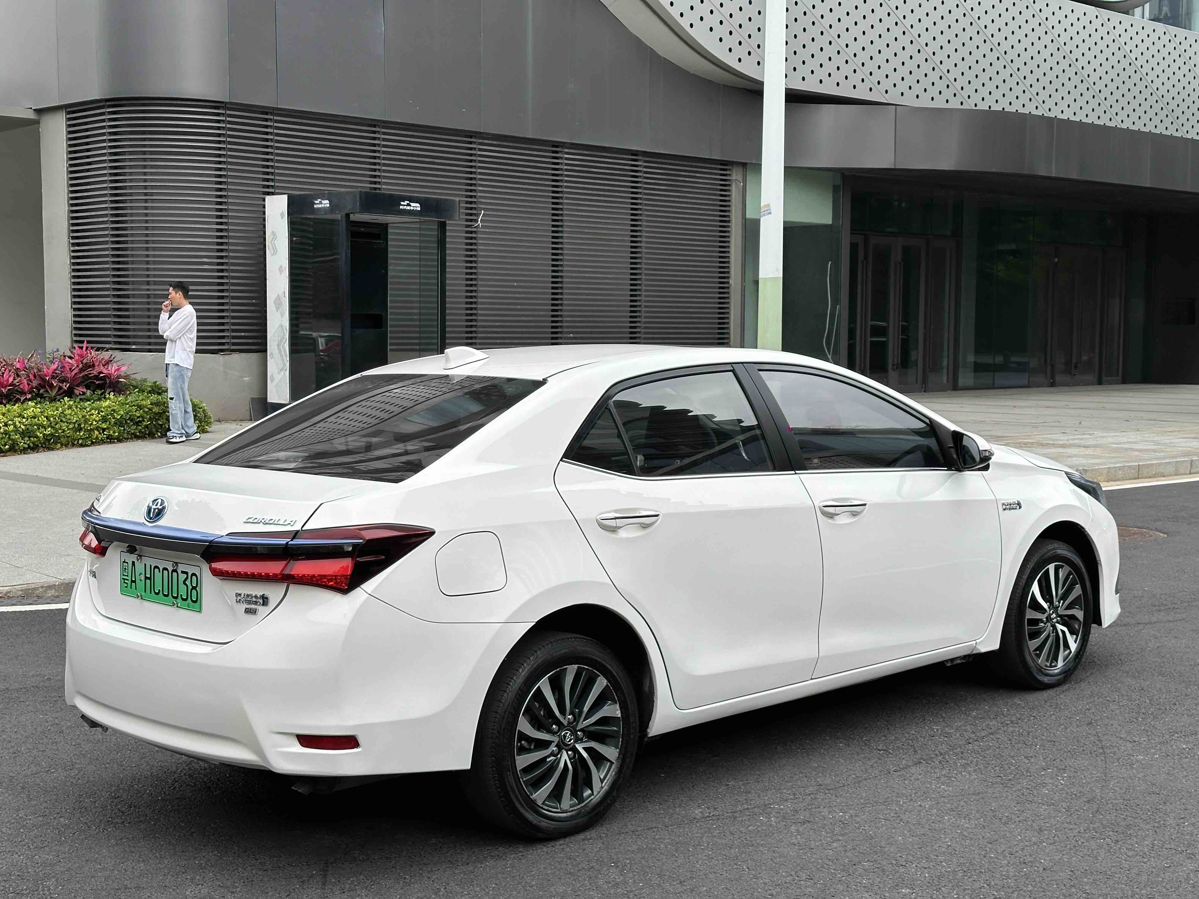 Toyota Corolla Hybird E+ 2019 car image #5