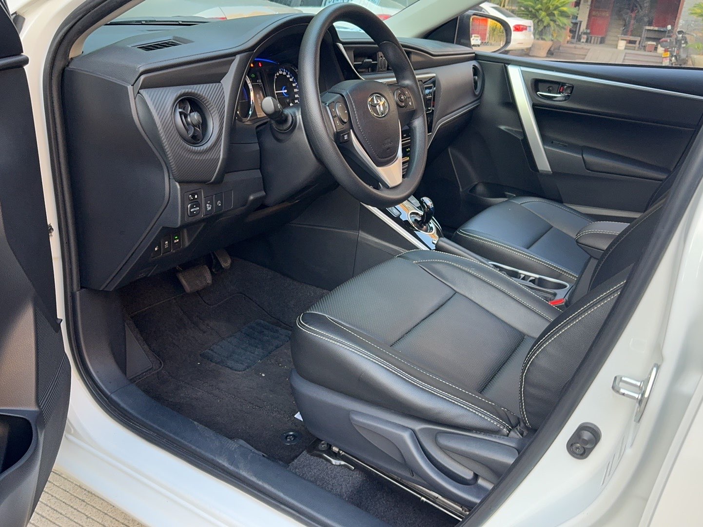 Toyota Levin Hybird E+ 2019 car image #5