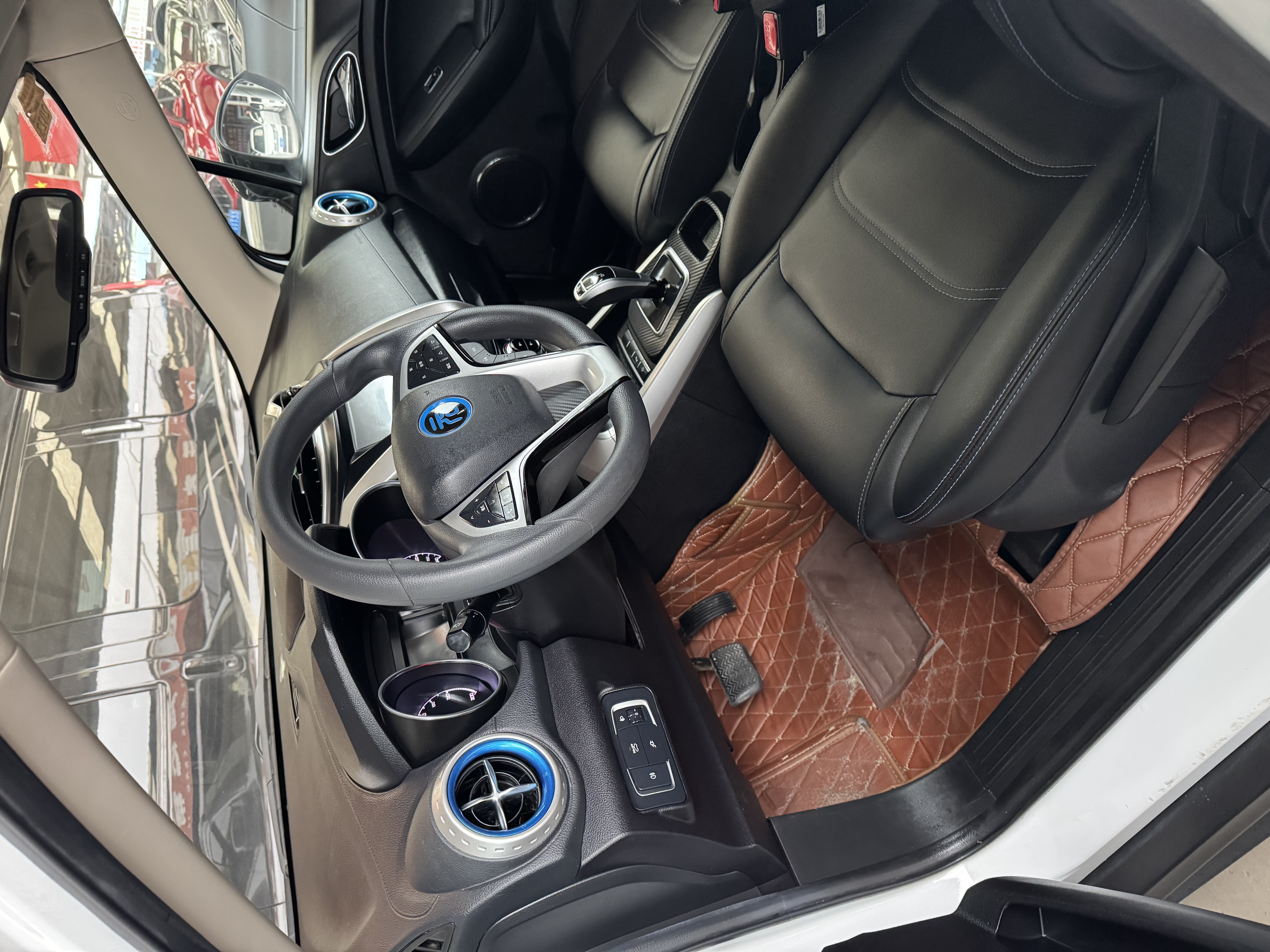 BYD Yuan New Energy 2019 car image #5