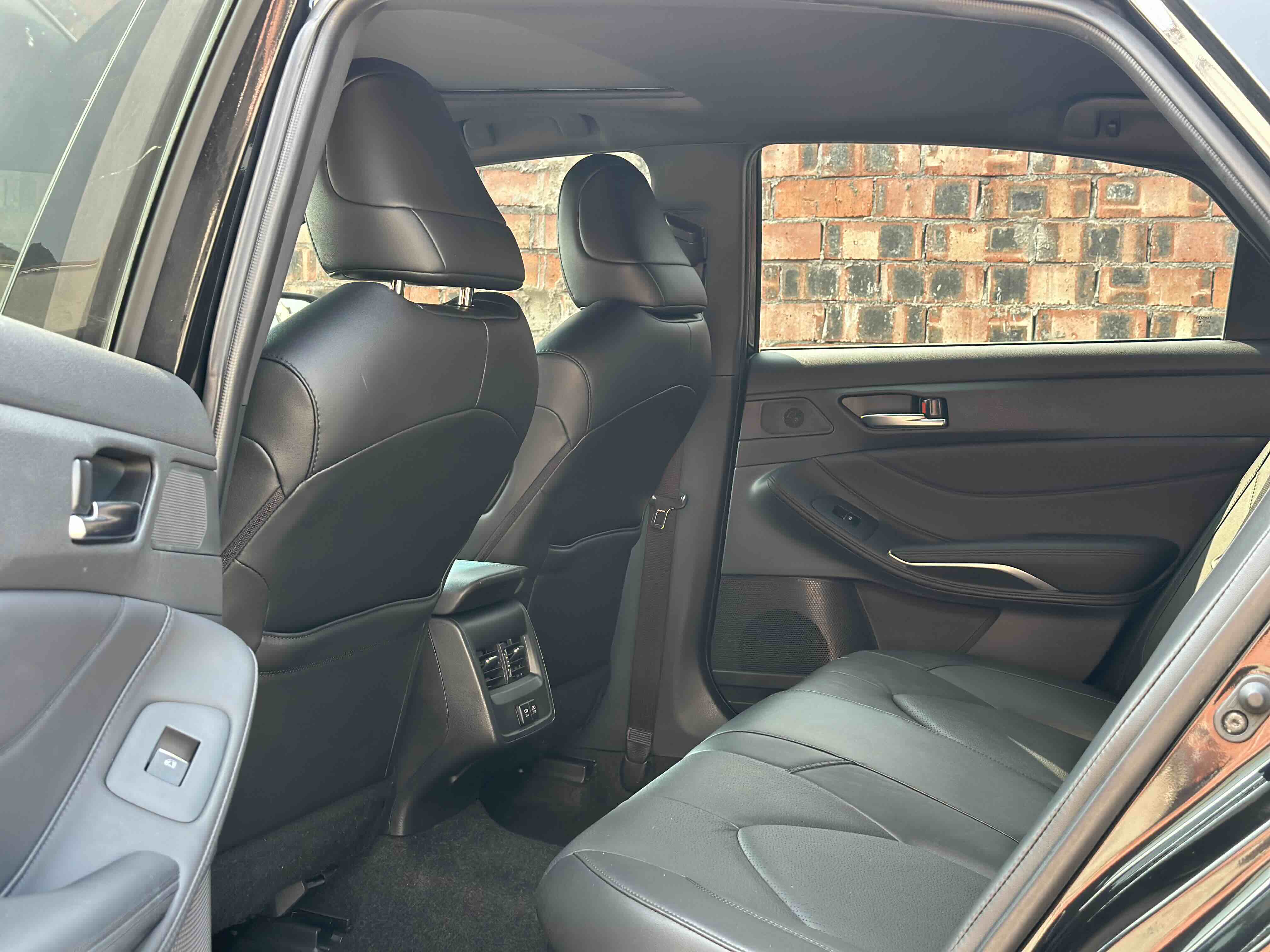 Toyota Avalon 2021 car image #5