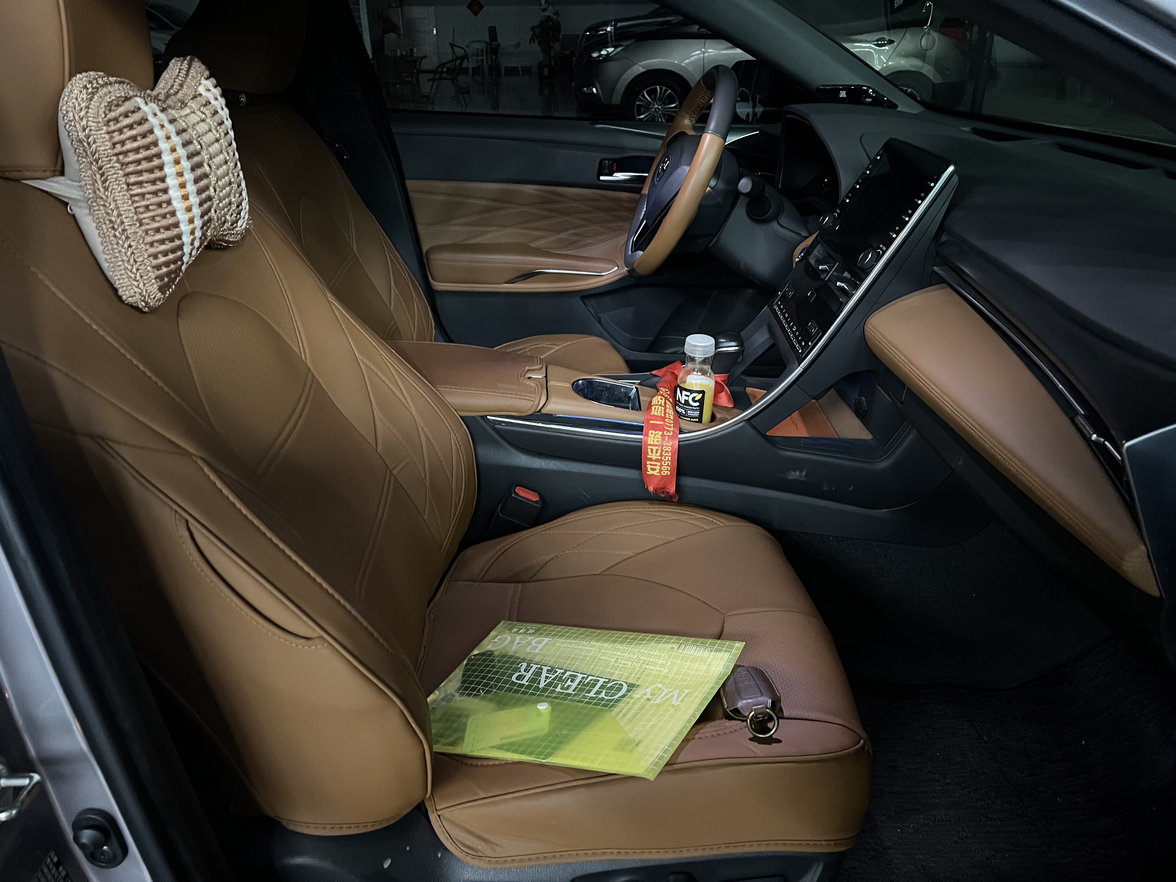 Toyota Avalon 2019 car image #5