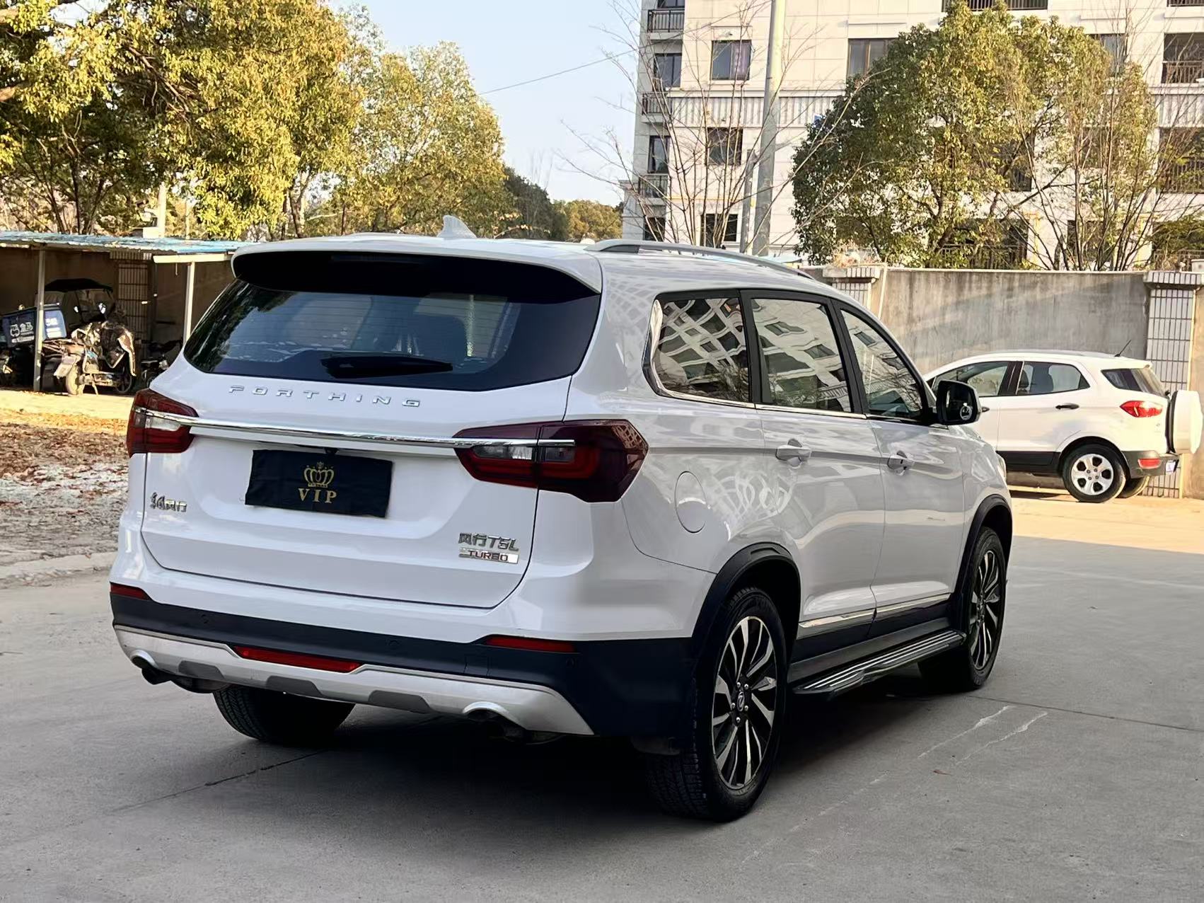 T5 L 2019 #5 T5 L 2019 car image #5