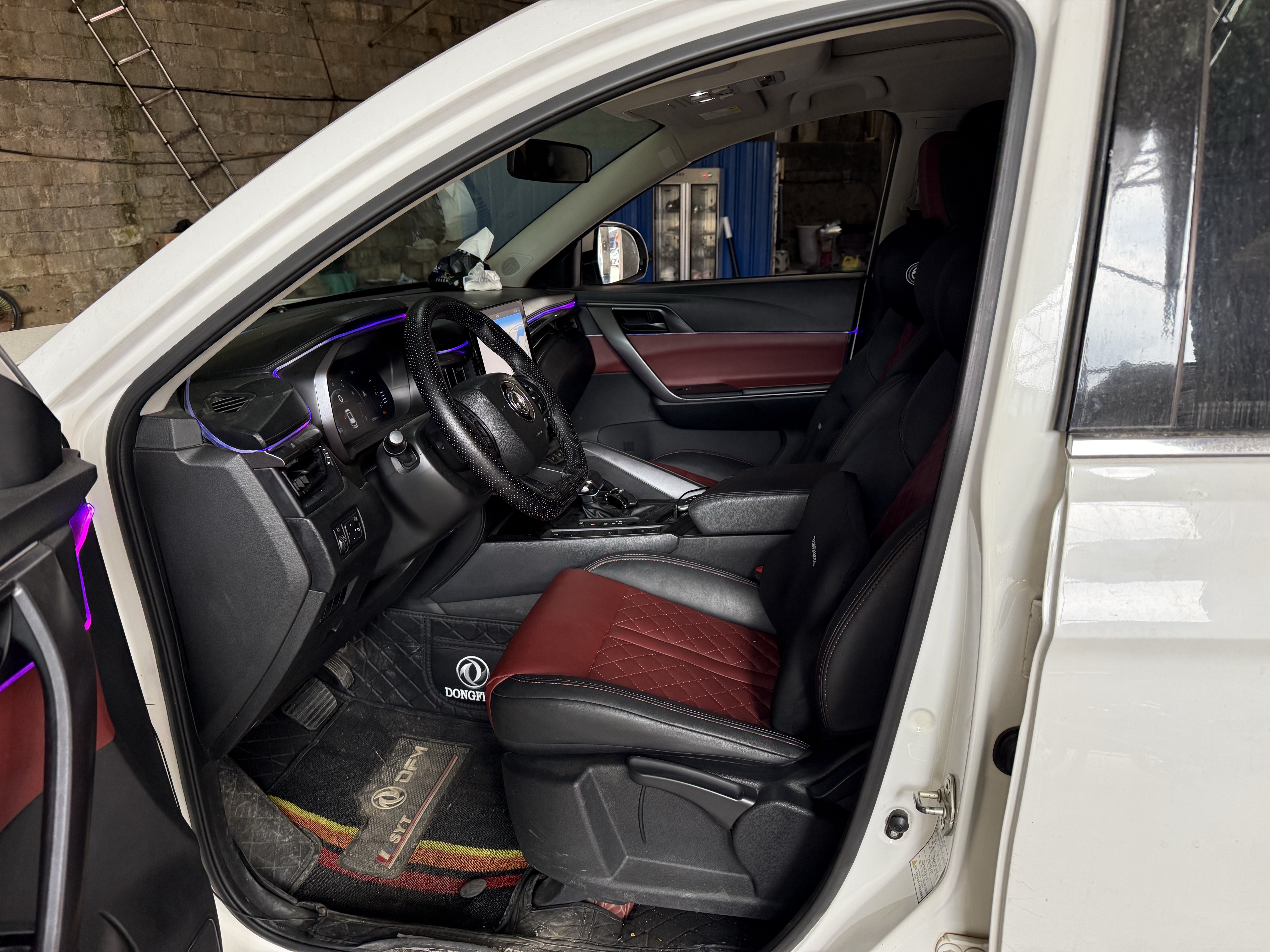 T5 L 2020 #5 T5 L 2020 car image #5