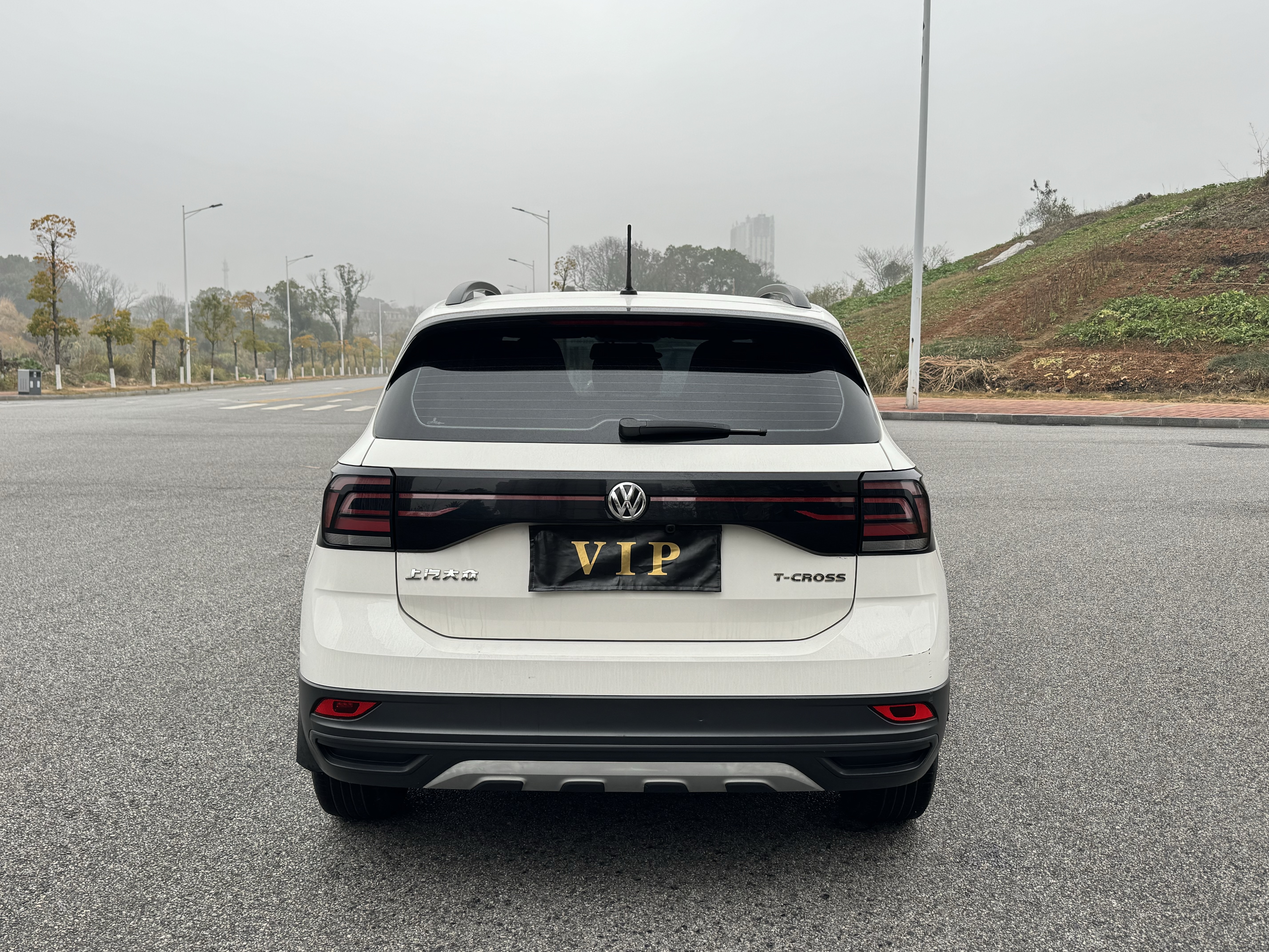 Volkswagen T-Cross 2020 #5 Volkswagen T-Cross 2020 car image #5