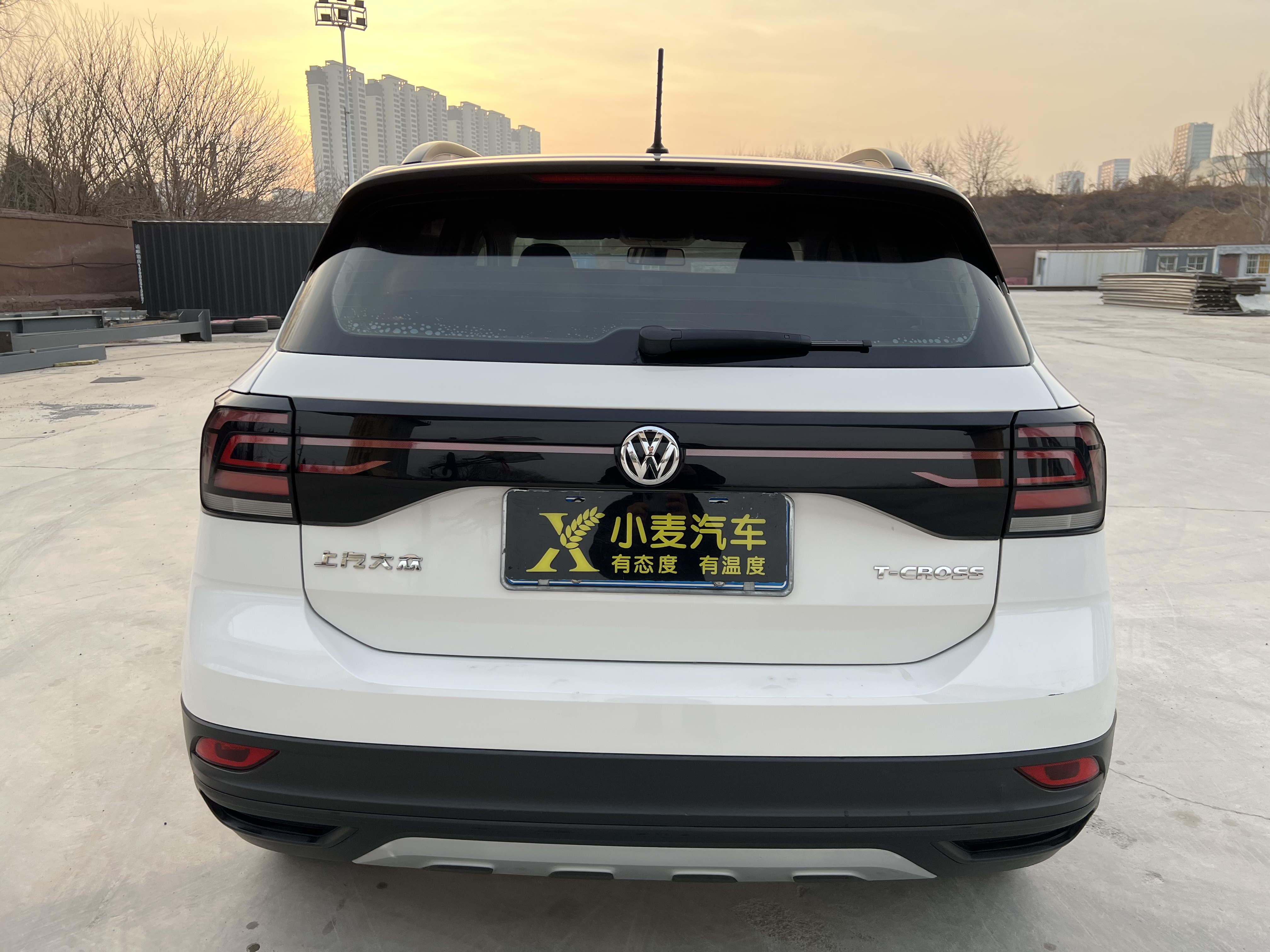 Volkswagen T-Cross 2020 car image #5