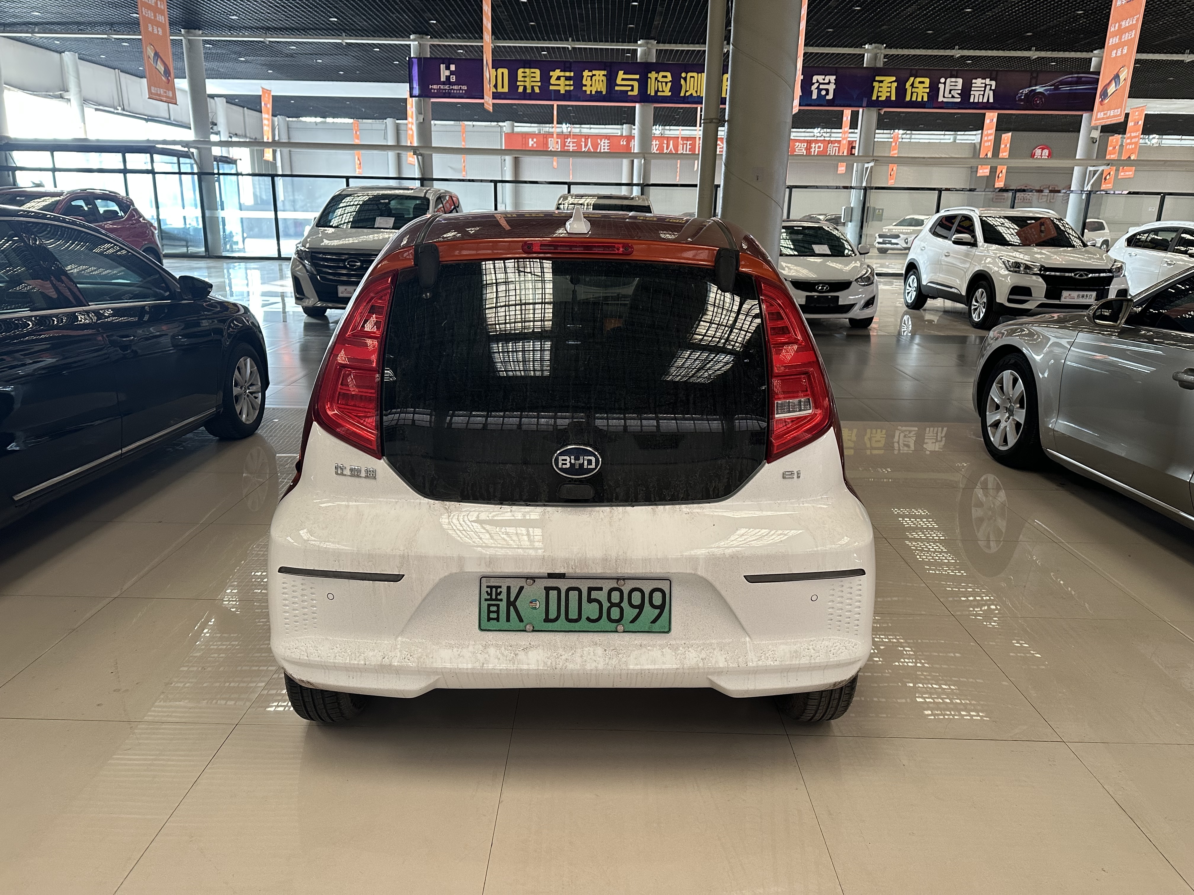 BYD e1 2020 #5 BYD e1 2020 car image #5