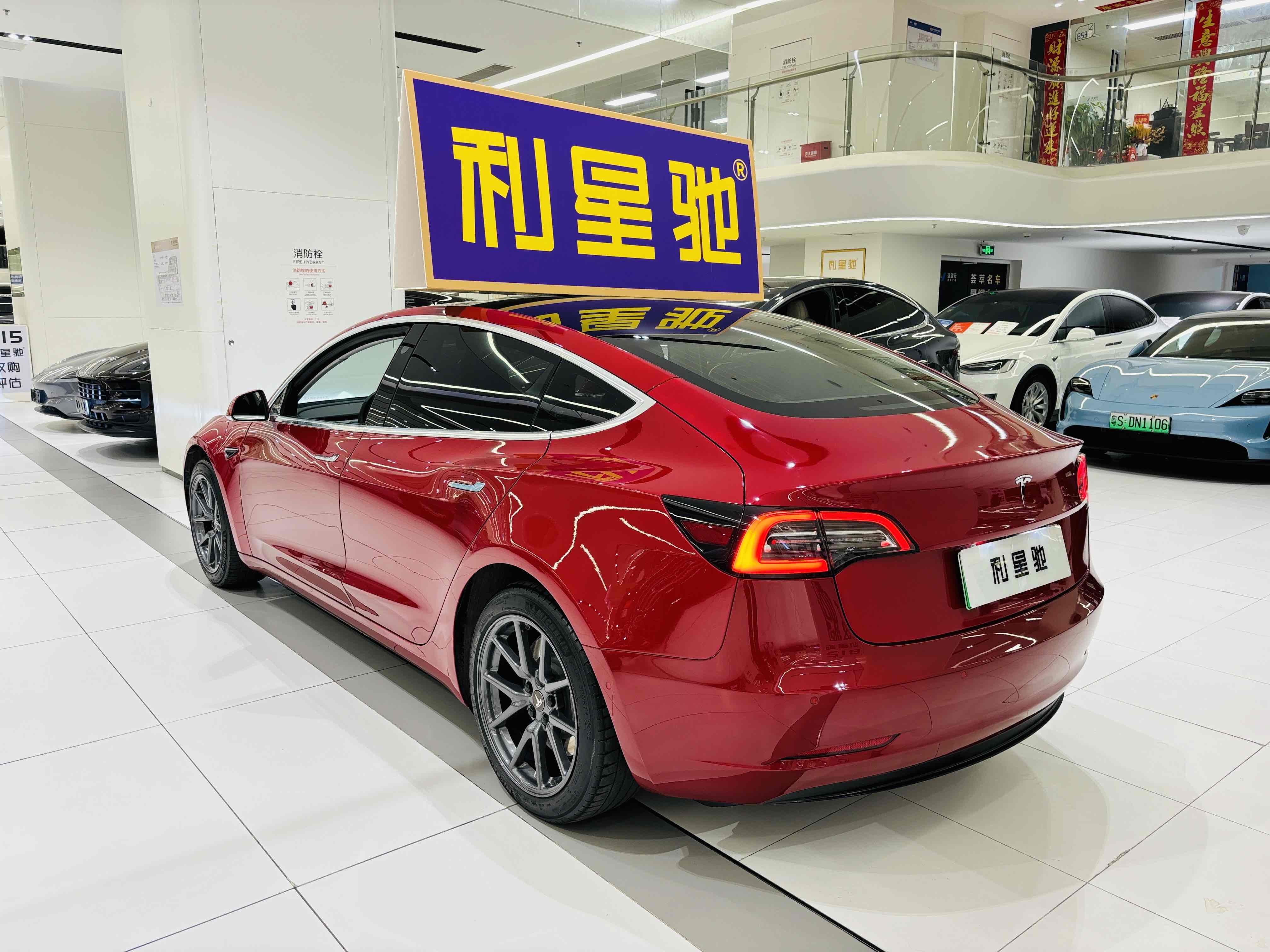 特斯拉 Model 3(进口) 2019 汽车图片 #5