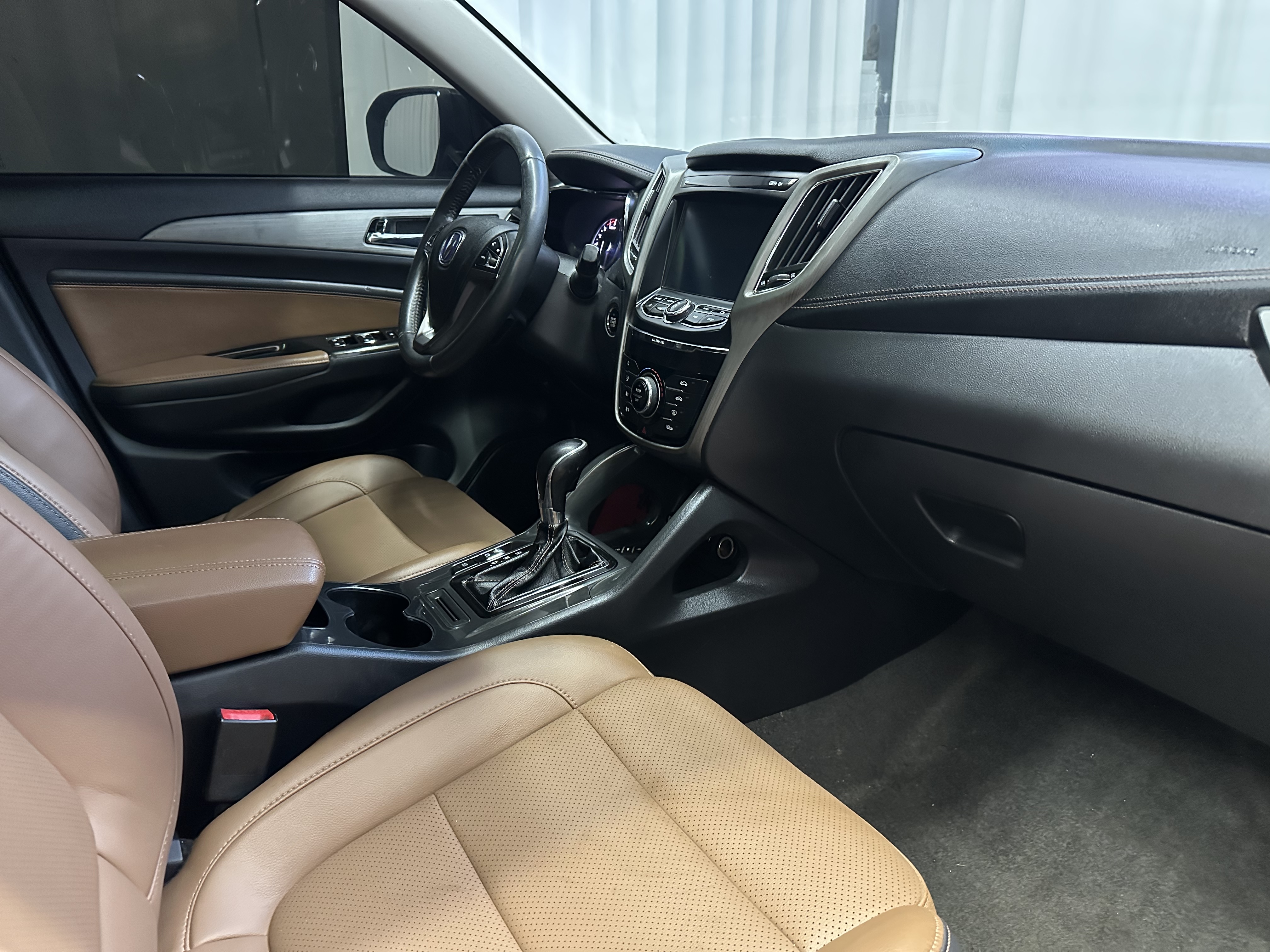 长安 长安CS75 2018 #5 长安 长安CS75 2018 汽车图片 #5