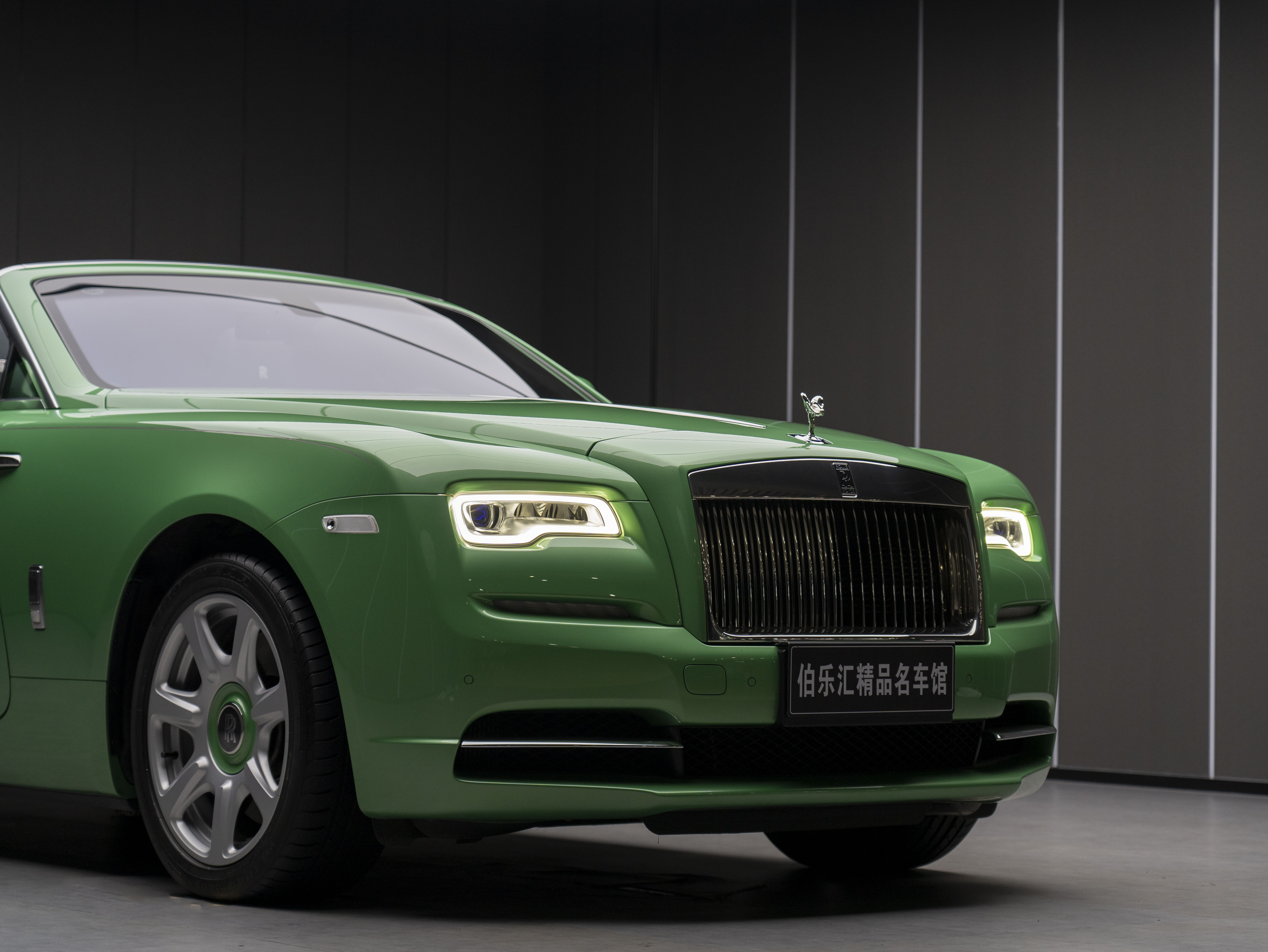 Rolls-Royce Dawn 2019 car image #5