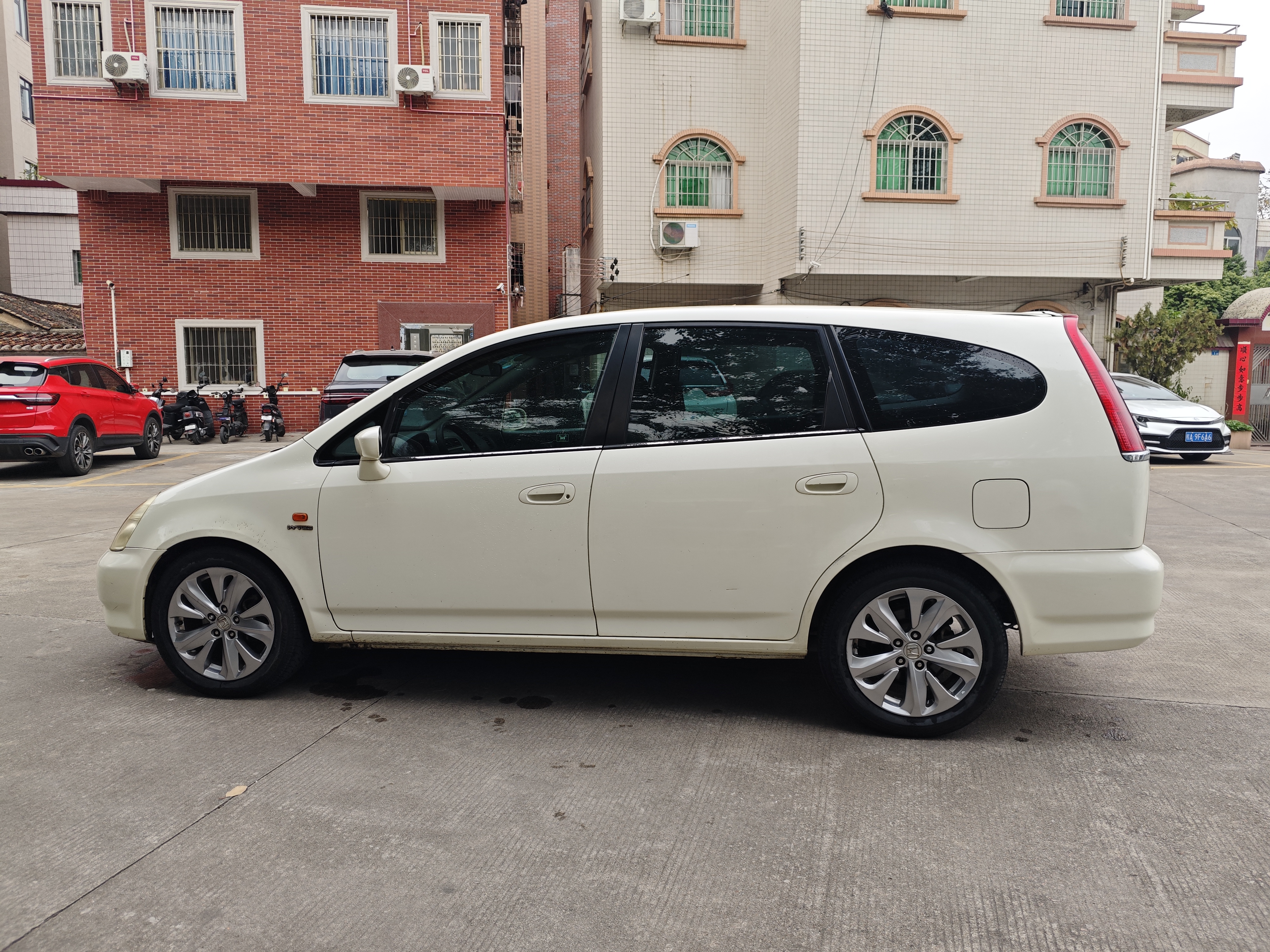 Honda Stream 2002 car image #5