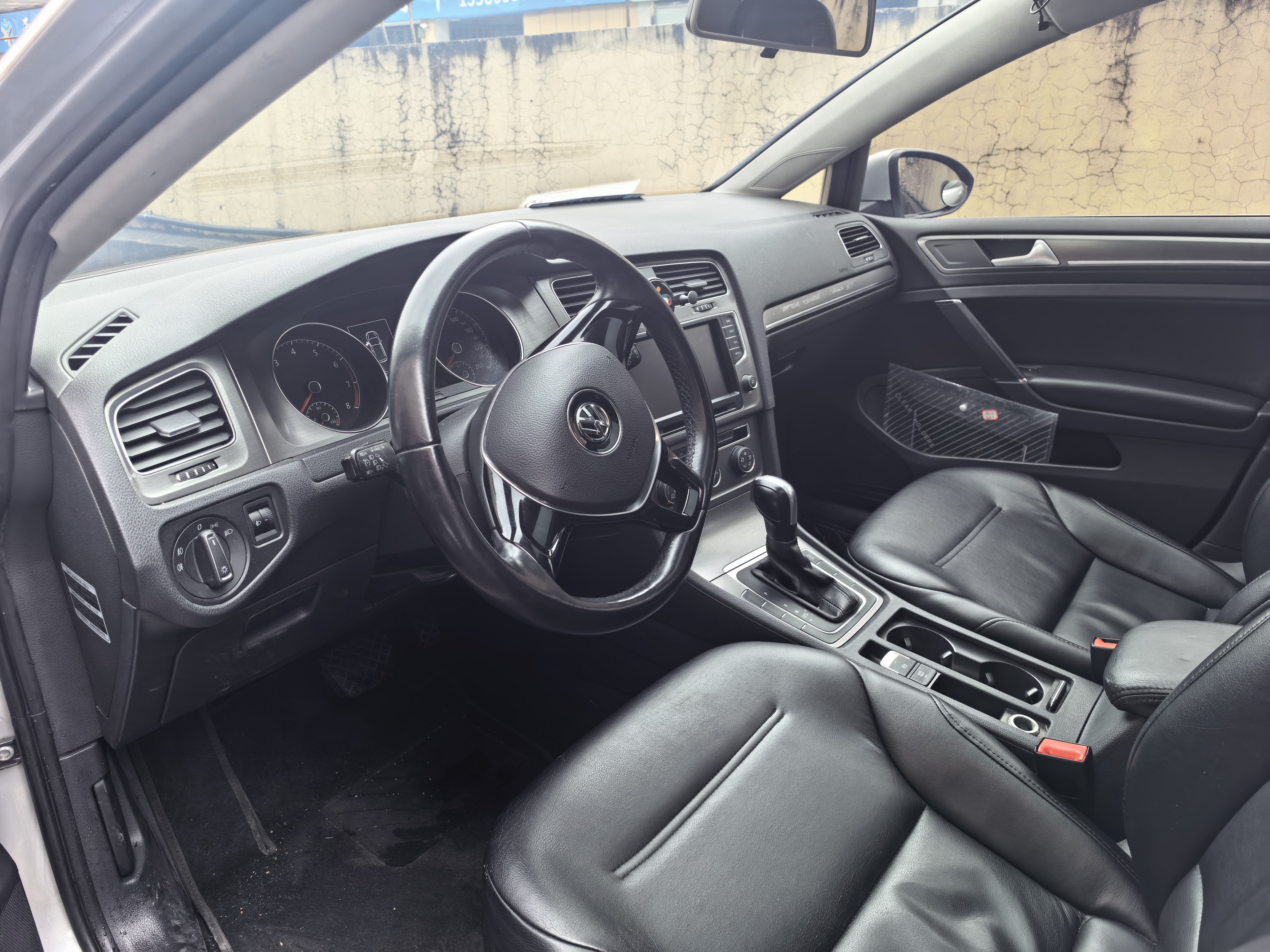 Volkswagen Golf 2015 car image #5